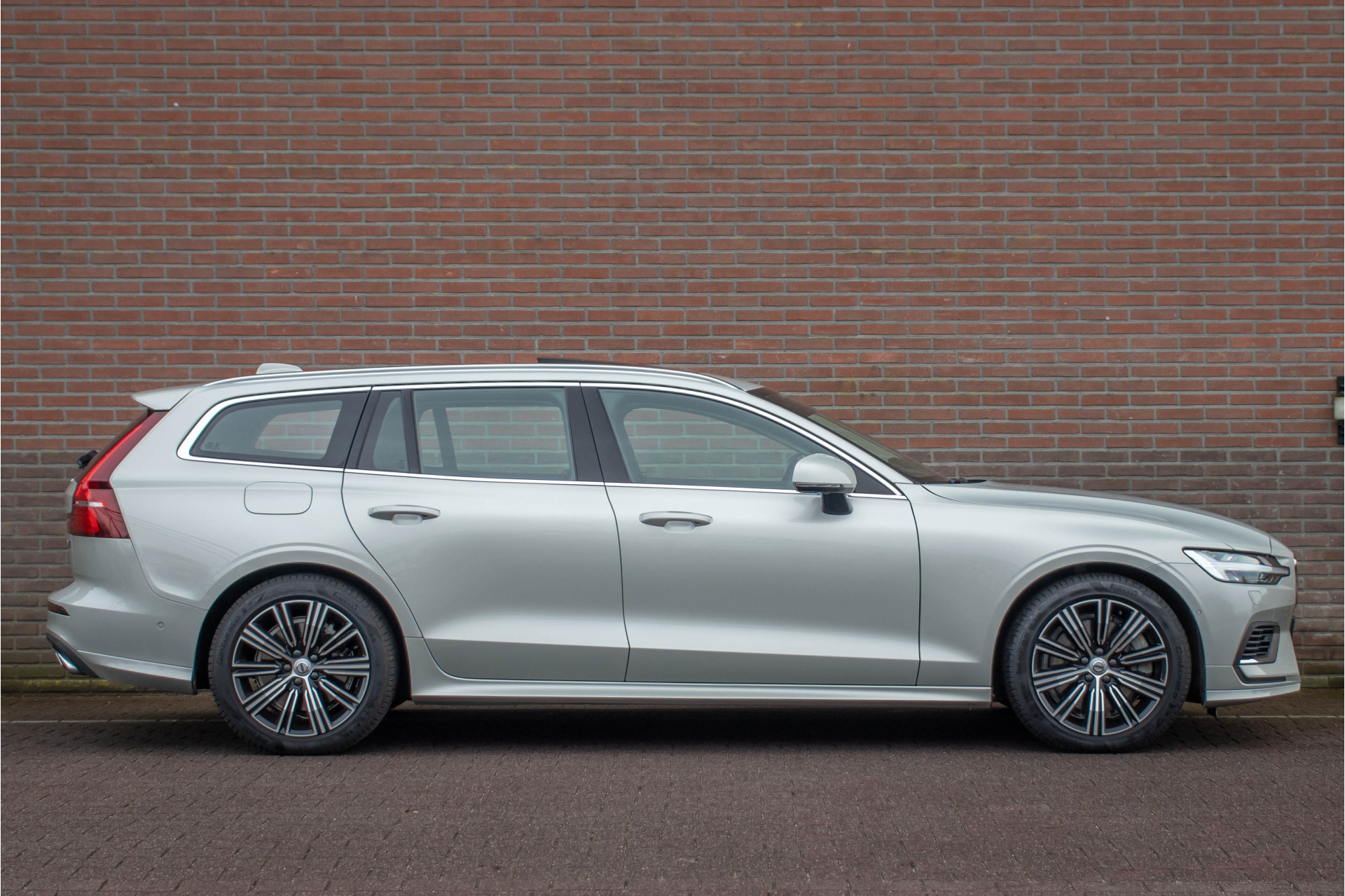 Foto van Volvo V60 T8 Twin Engine