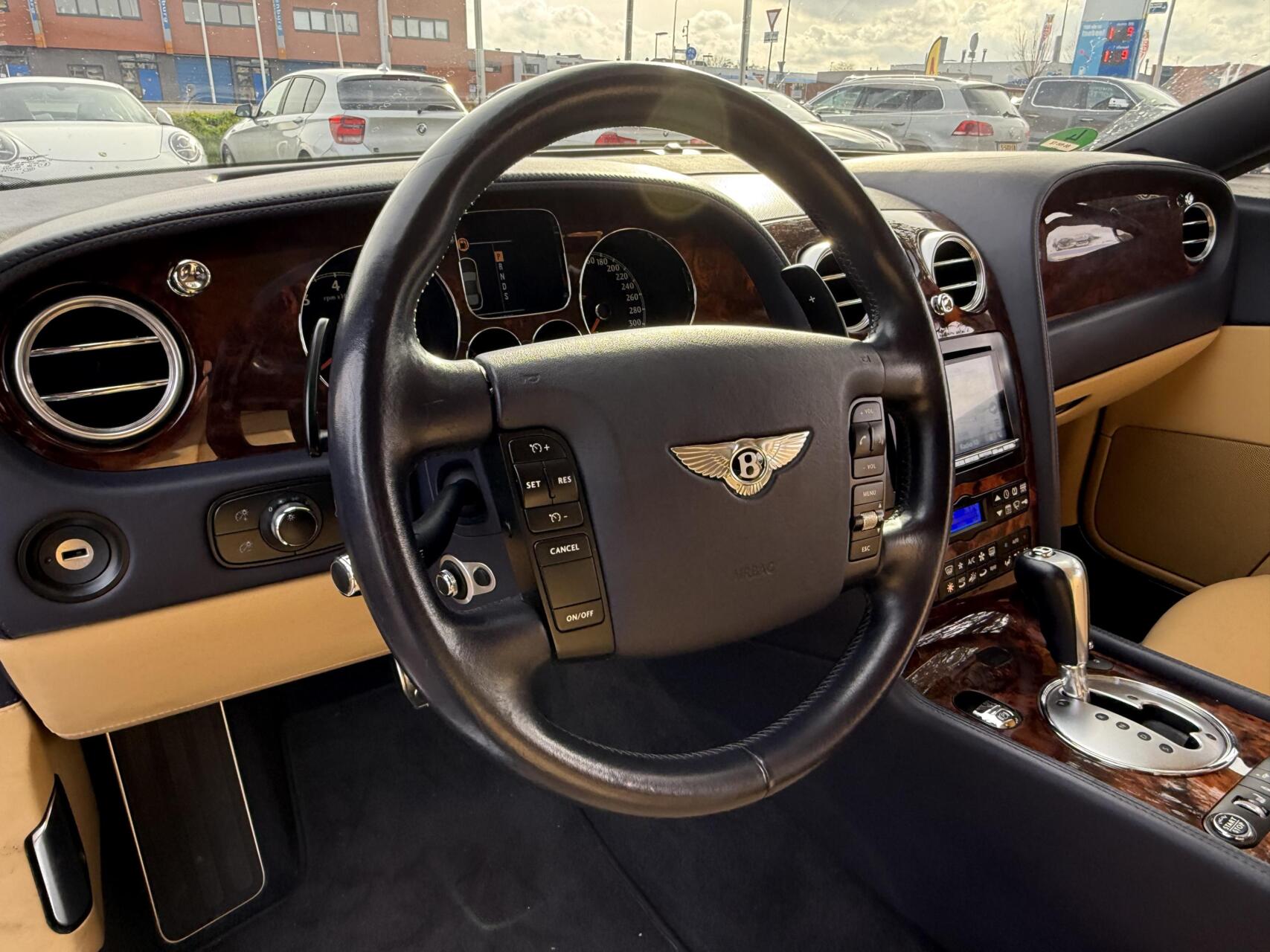Foto van Bentley Continental GT