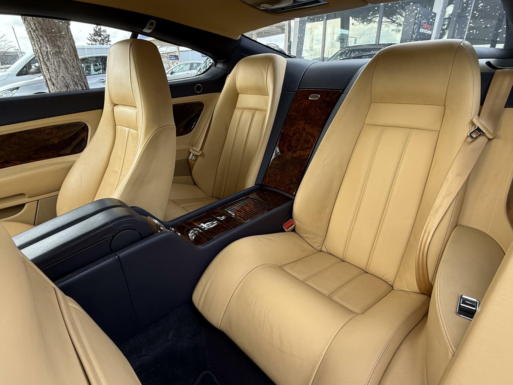 Foto van Bentley Continental GT