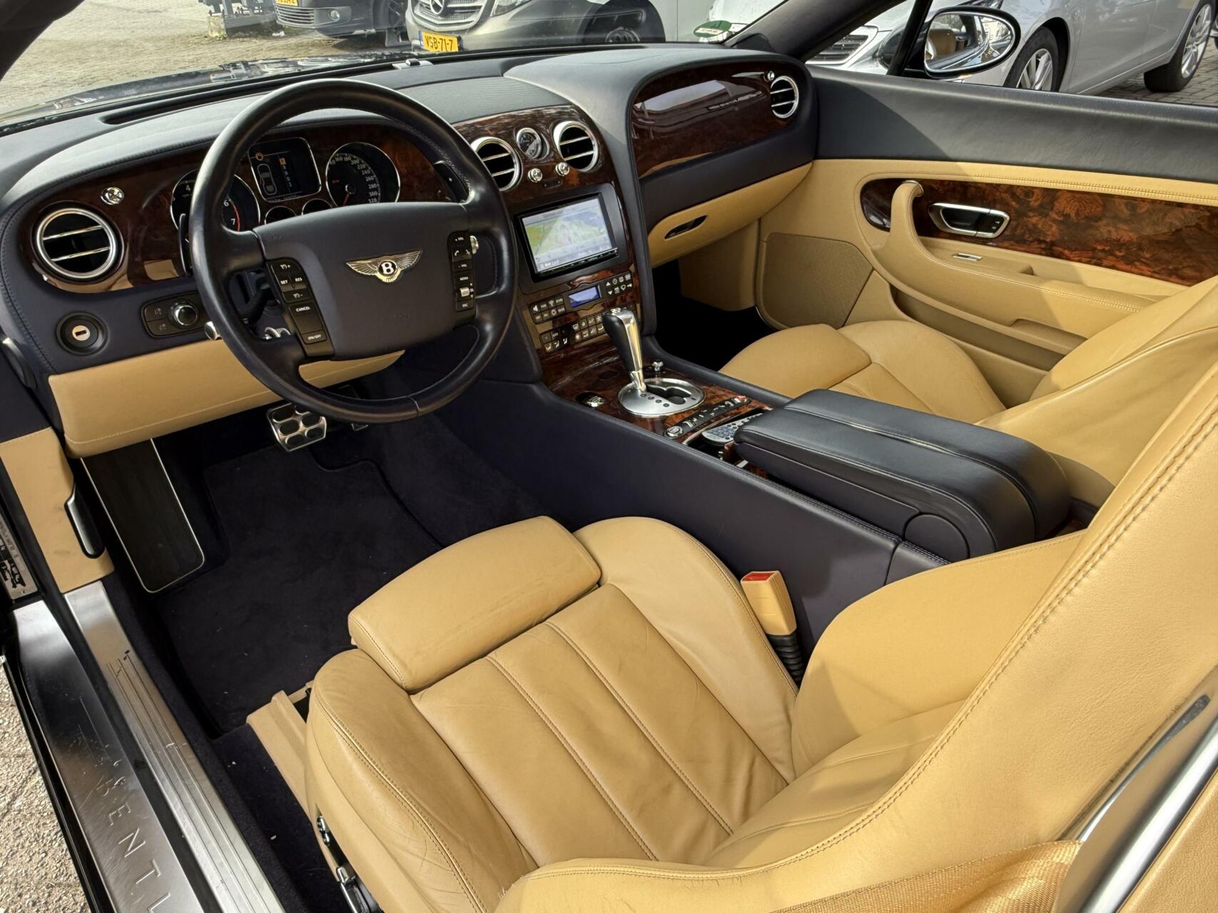 Foto van Bentley Continental GT
