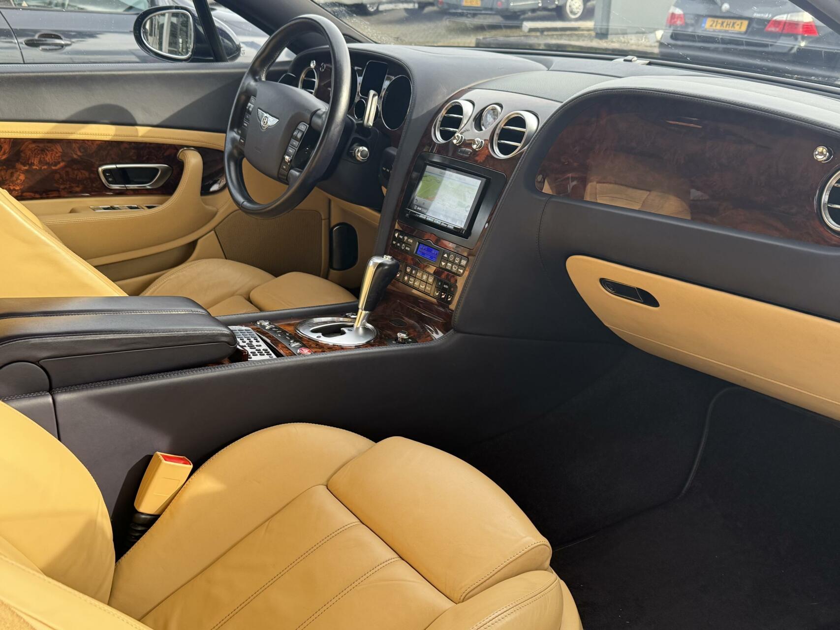 Foto van Bentley Continental GT