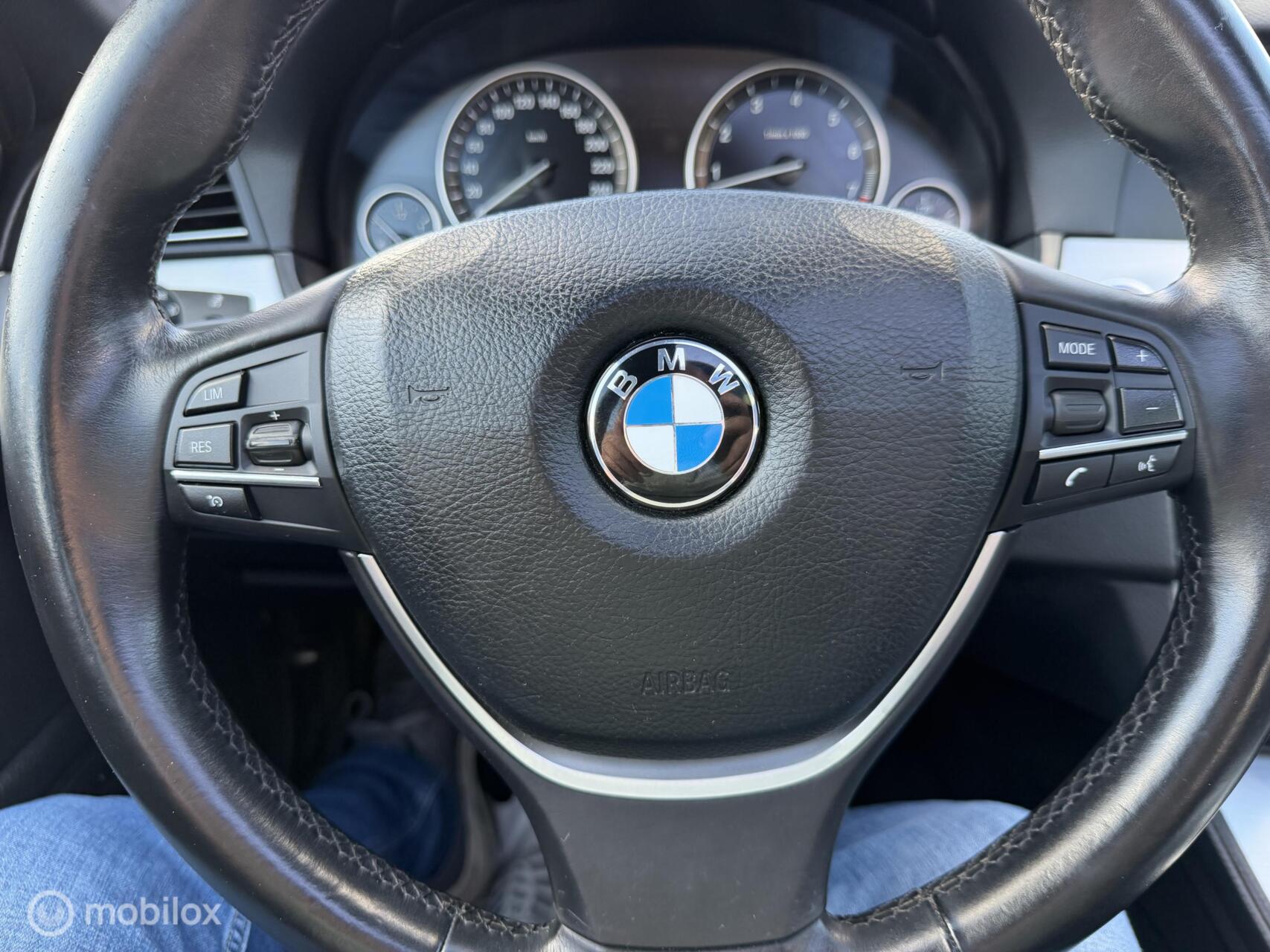 Foto van BMW 528i