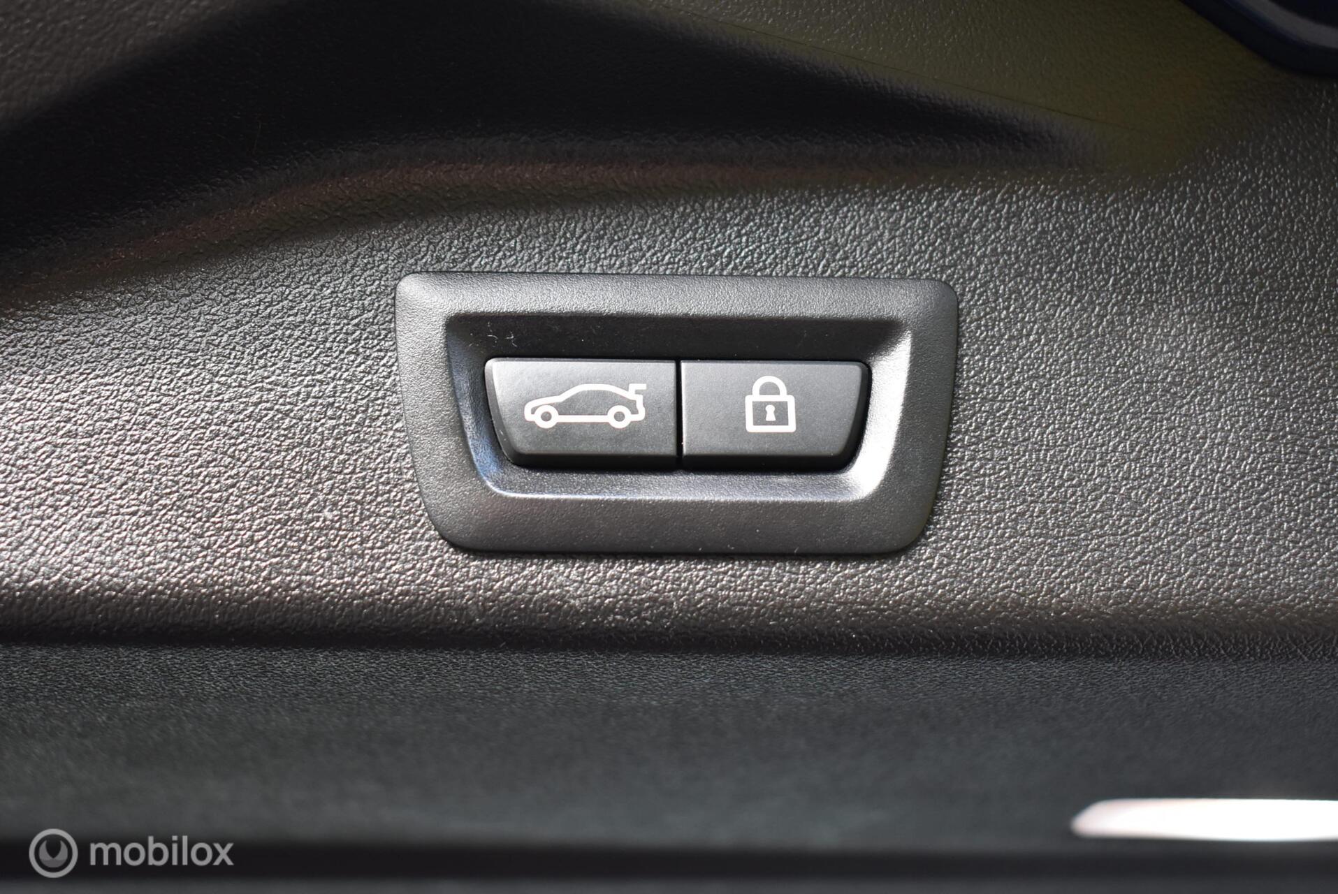 Foto van BMW X5 Xdrive40i