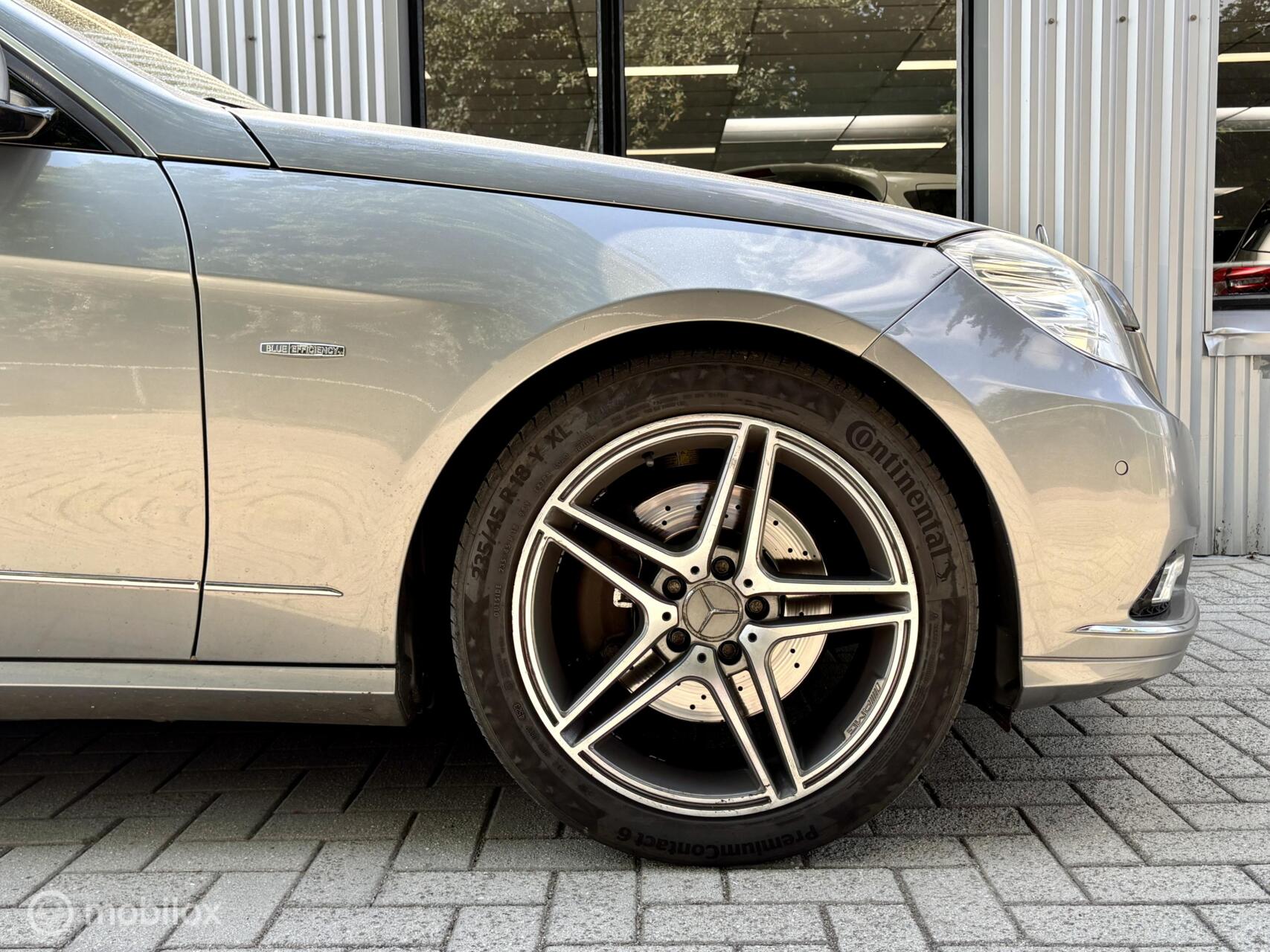 Foto van Mercedes-Benz E 350 CDI