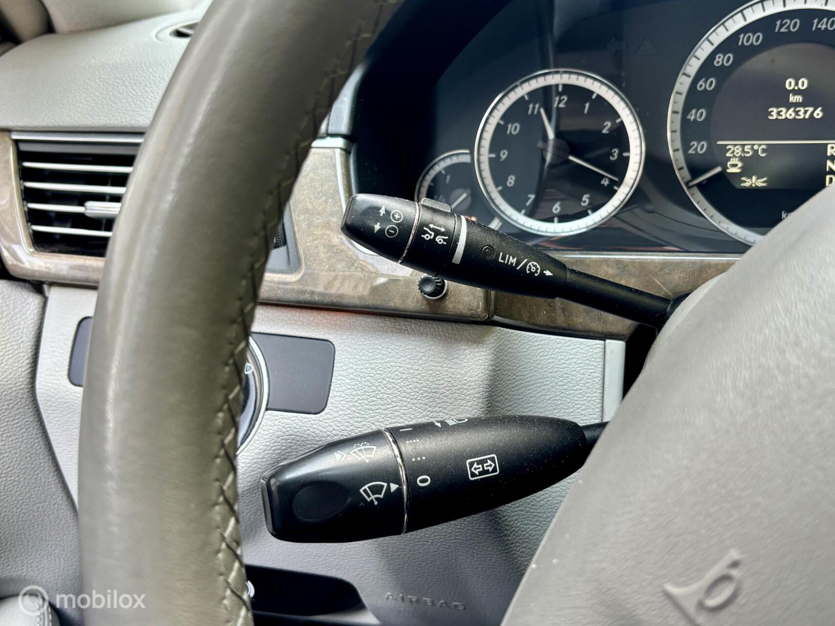 Foto van Mercedes-Benz E 350 CDI