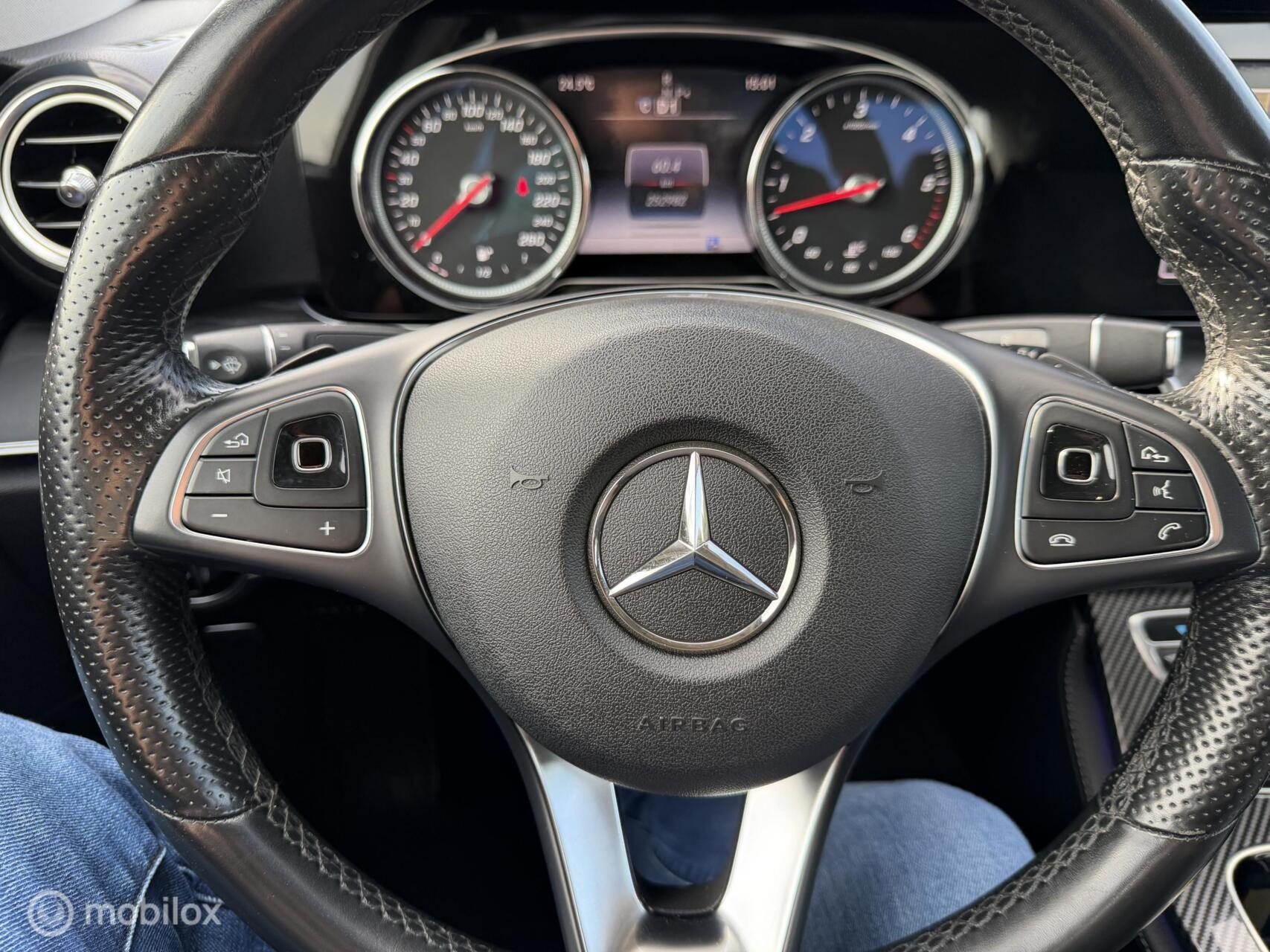 Foto van Mercedes-Benz E 350 D