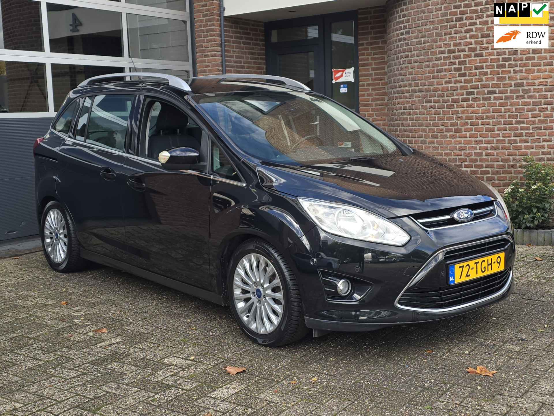 Ford Grand C-max 1.6 SCTi Titanium 7p. 6bak |Clima |Trekhaak 2012 - voorkant