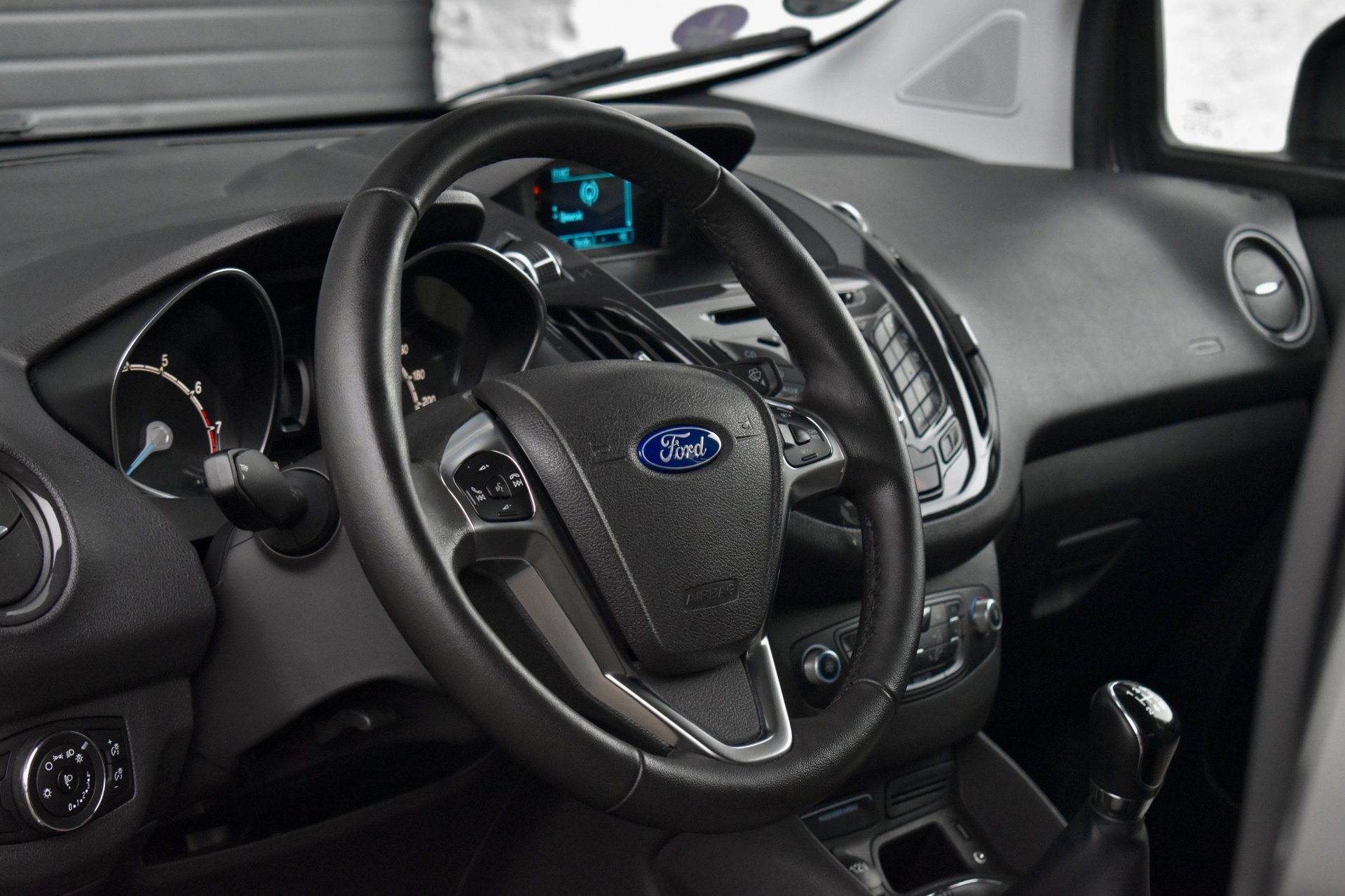 Foto van Ford Tourneo Courier