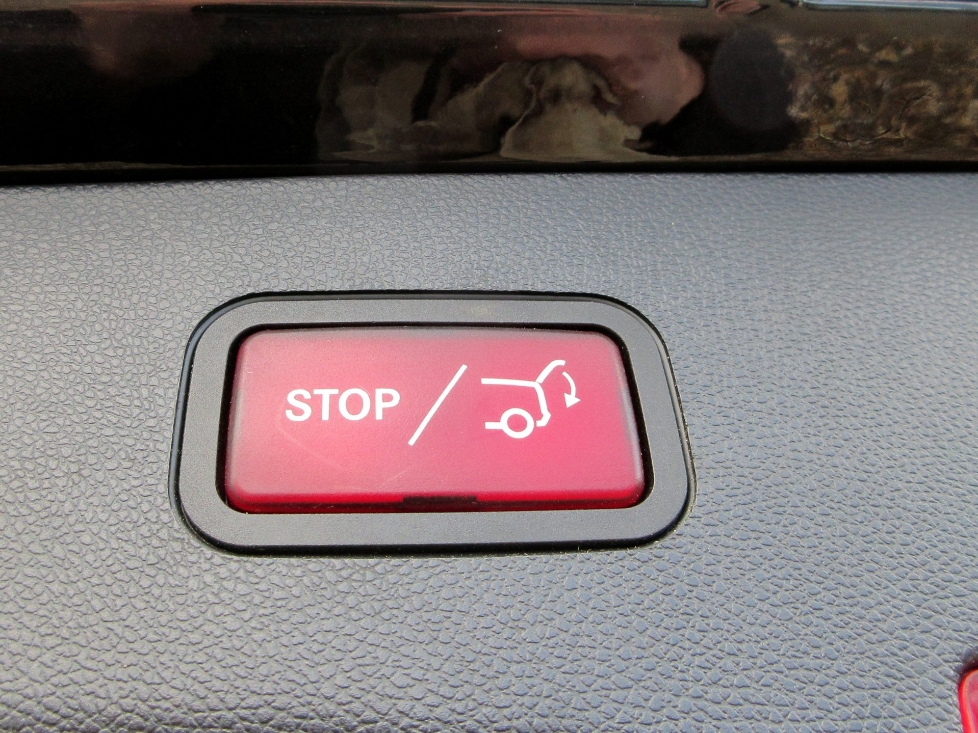 Foto van Mercedes-Benz E 200
