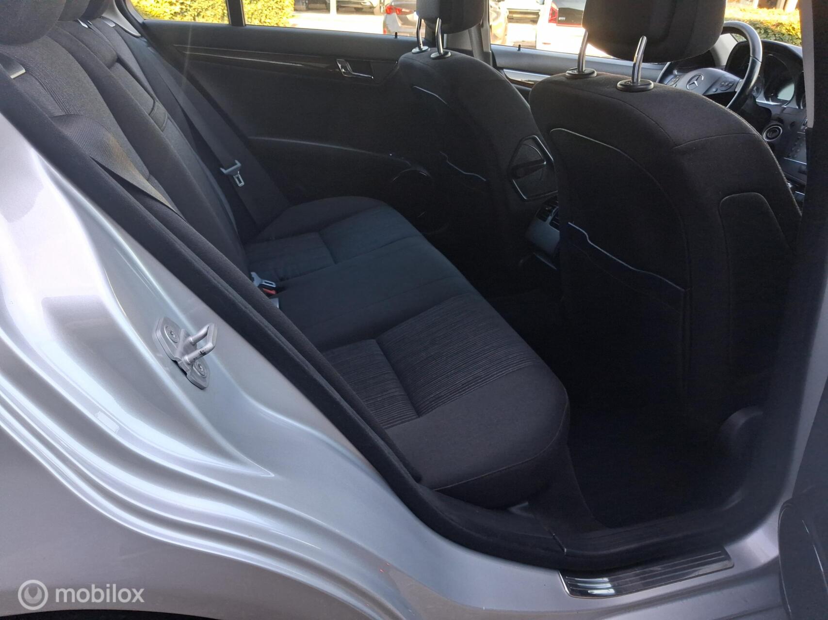 Foto van Mercedes-Benz C 180 Cgi