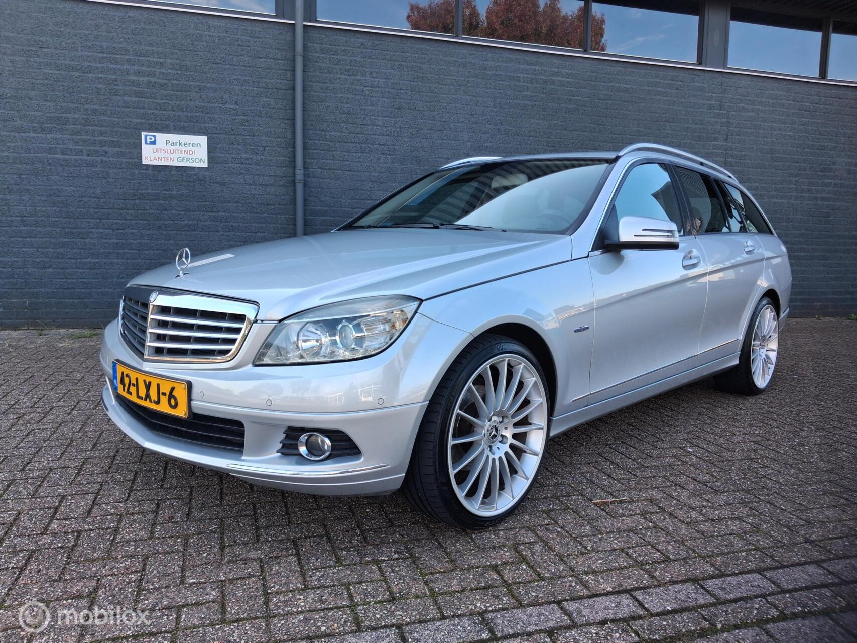 Mercedes-Benz C 180 Cgi 180 CGI BlueEFFICIENCY Business Class 2010 - voorkant