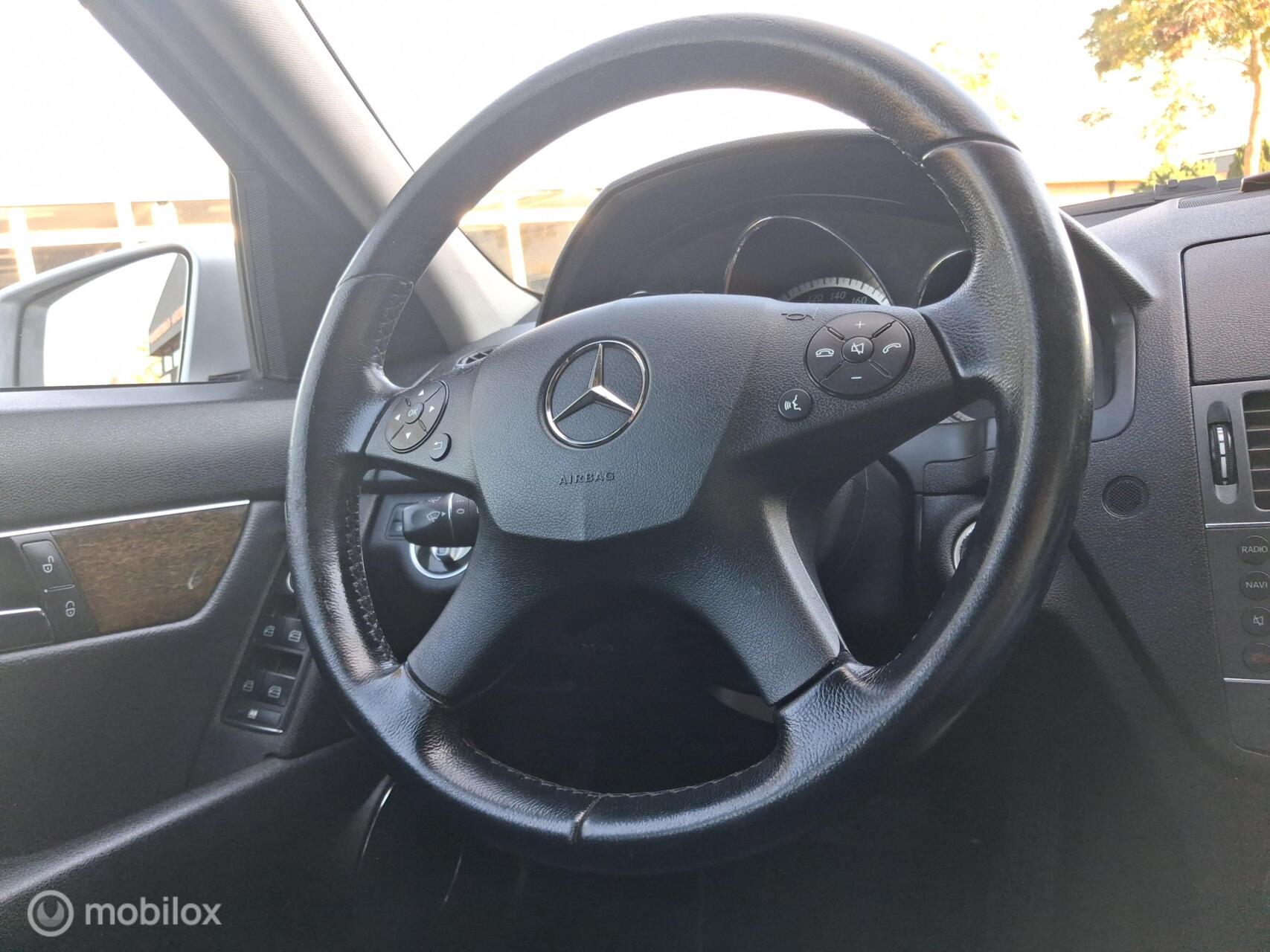 Foto van Mercedes-Benz C 180 Cgi