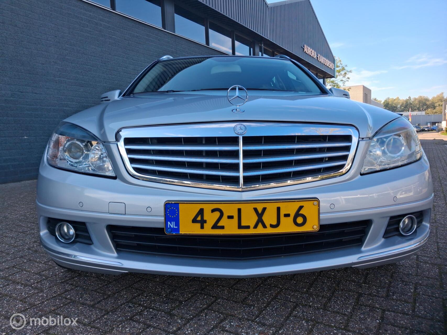 Foto van Mercedes-Benz C 180 Cgi