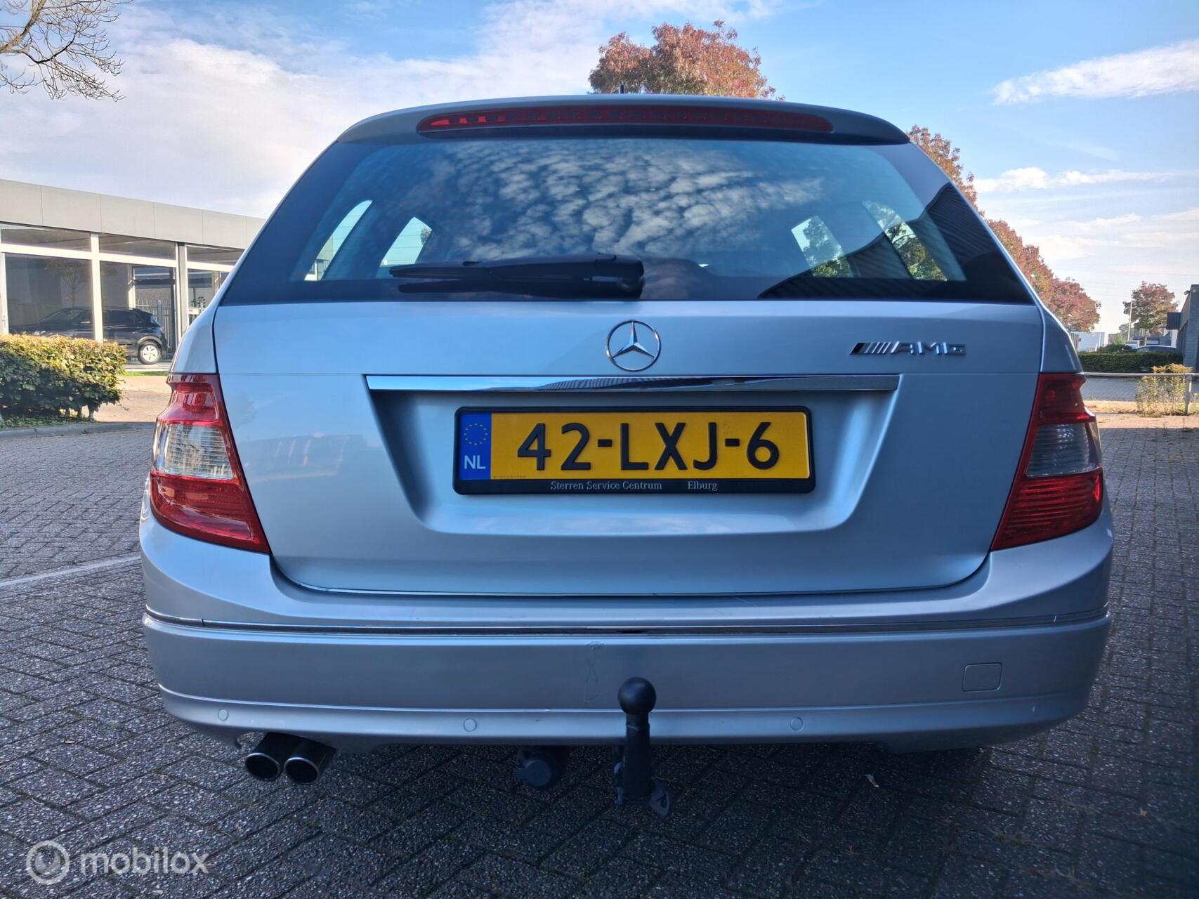 Foto van Mercedes-Benz C 180 Cgi
