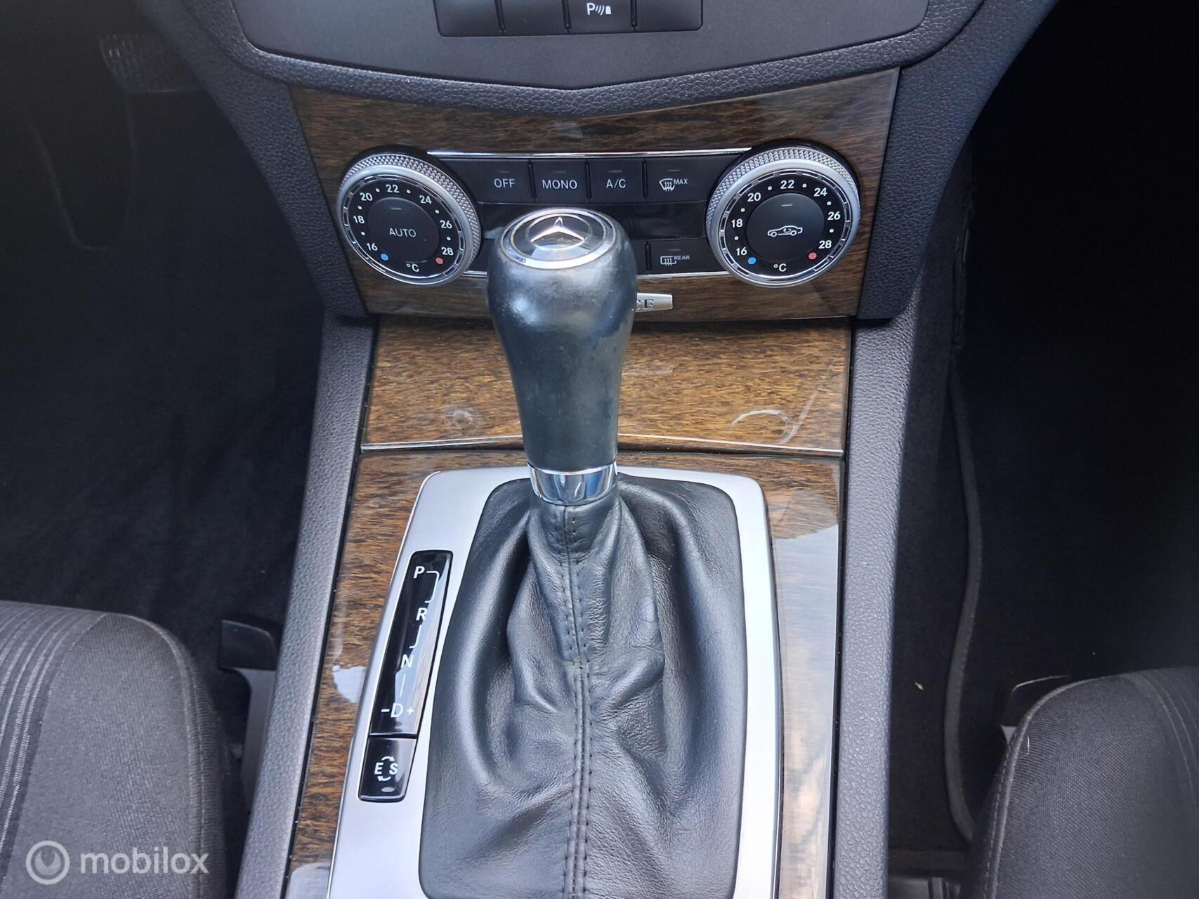 Foto van Mercedes-Benz C 180 Cgi