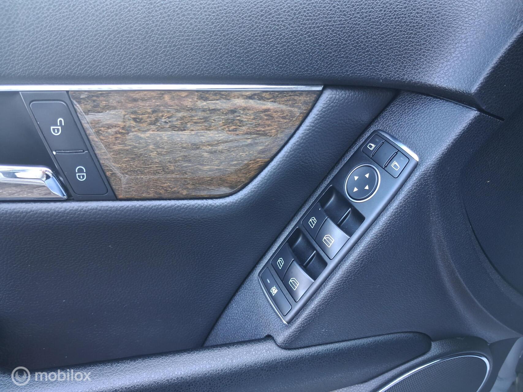 Foto van Mercedes-Benz C 180 Cgi