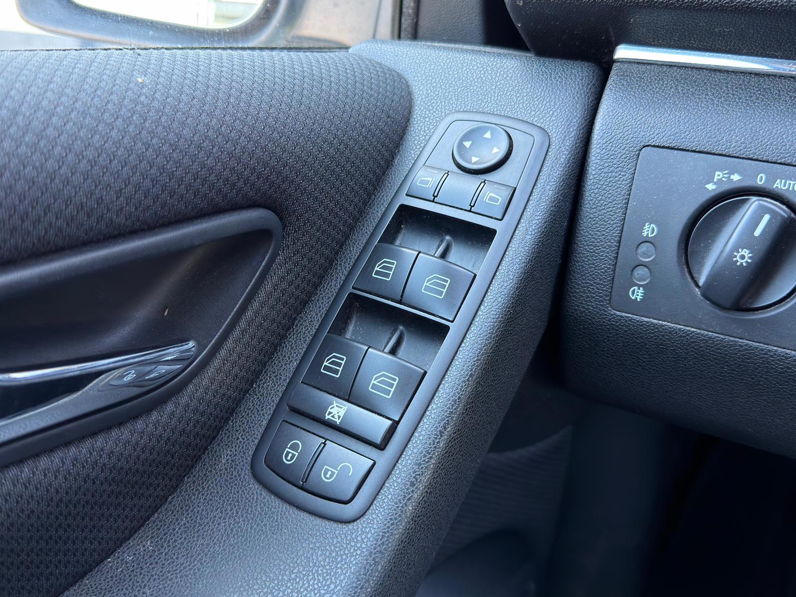 Foto van Mercedes-Benz B 200 Turbo