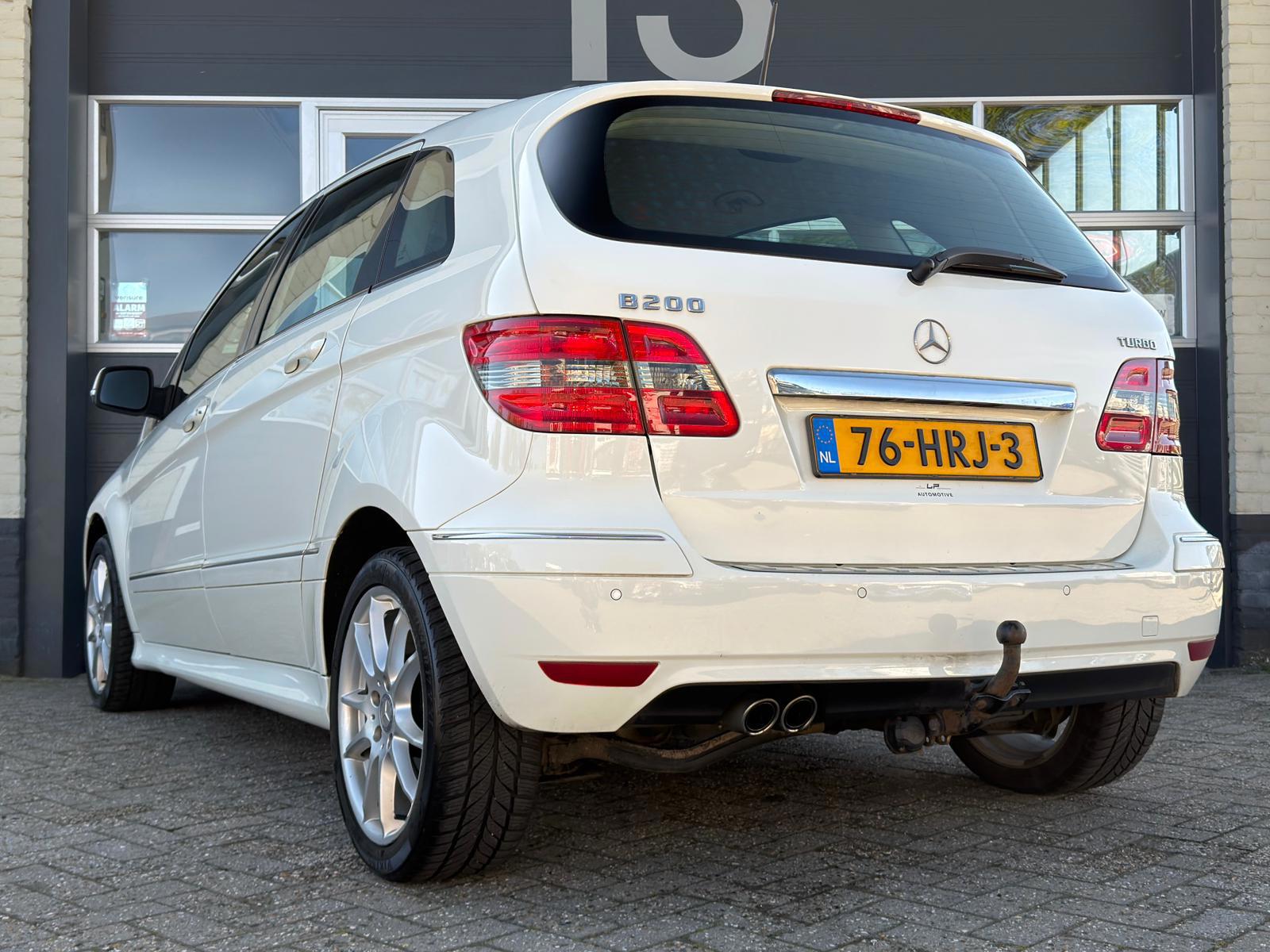 Foto van Mercedes-Benz B 200 Turbo