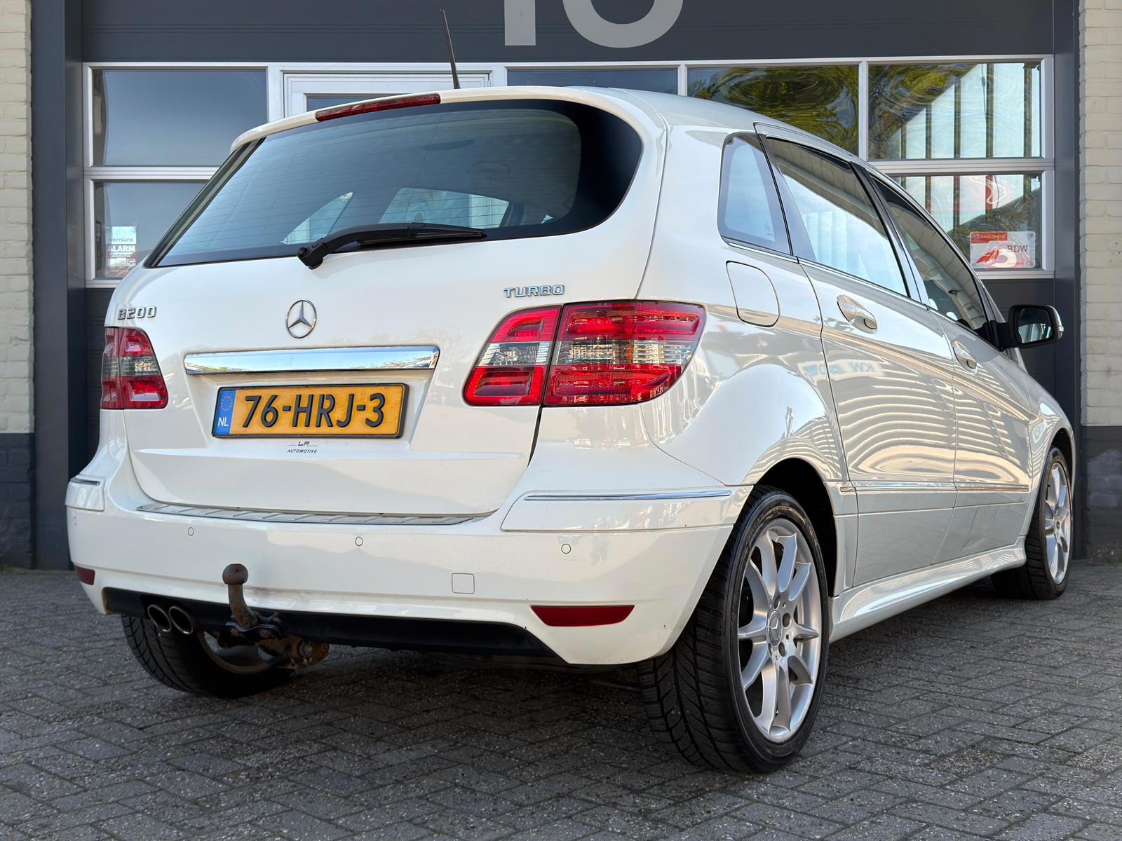Foto van Mercedes-Benz B 200 Turbo