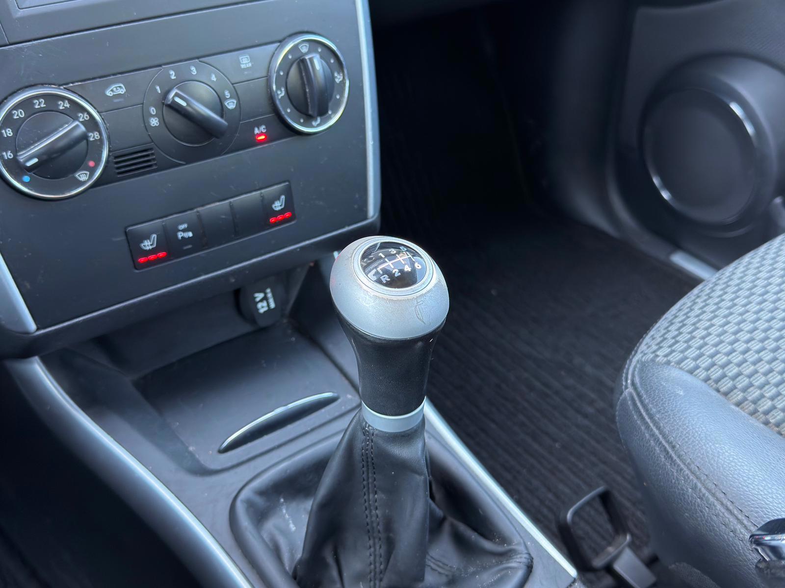 Foto van Mercedes-Benz B 200 Turbo