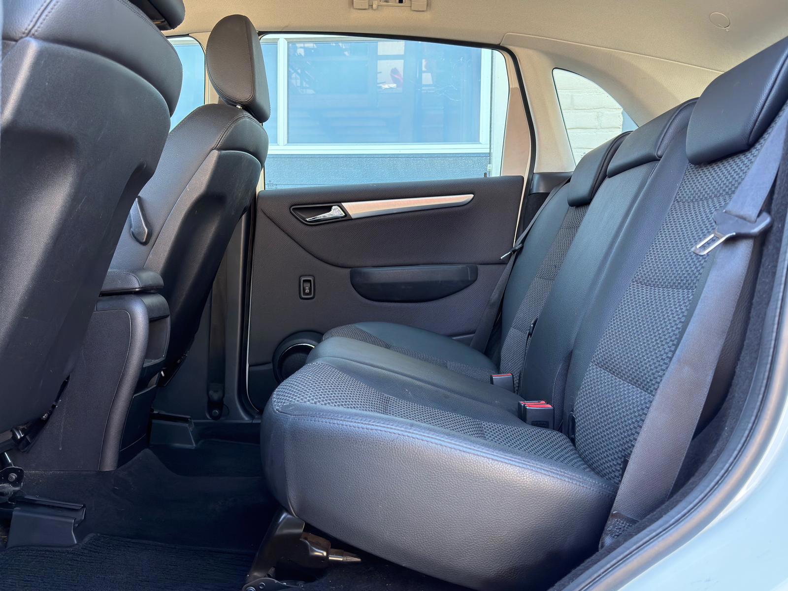 Foto van Mercedes-Benz B 200 Turbo