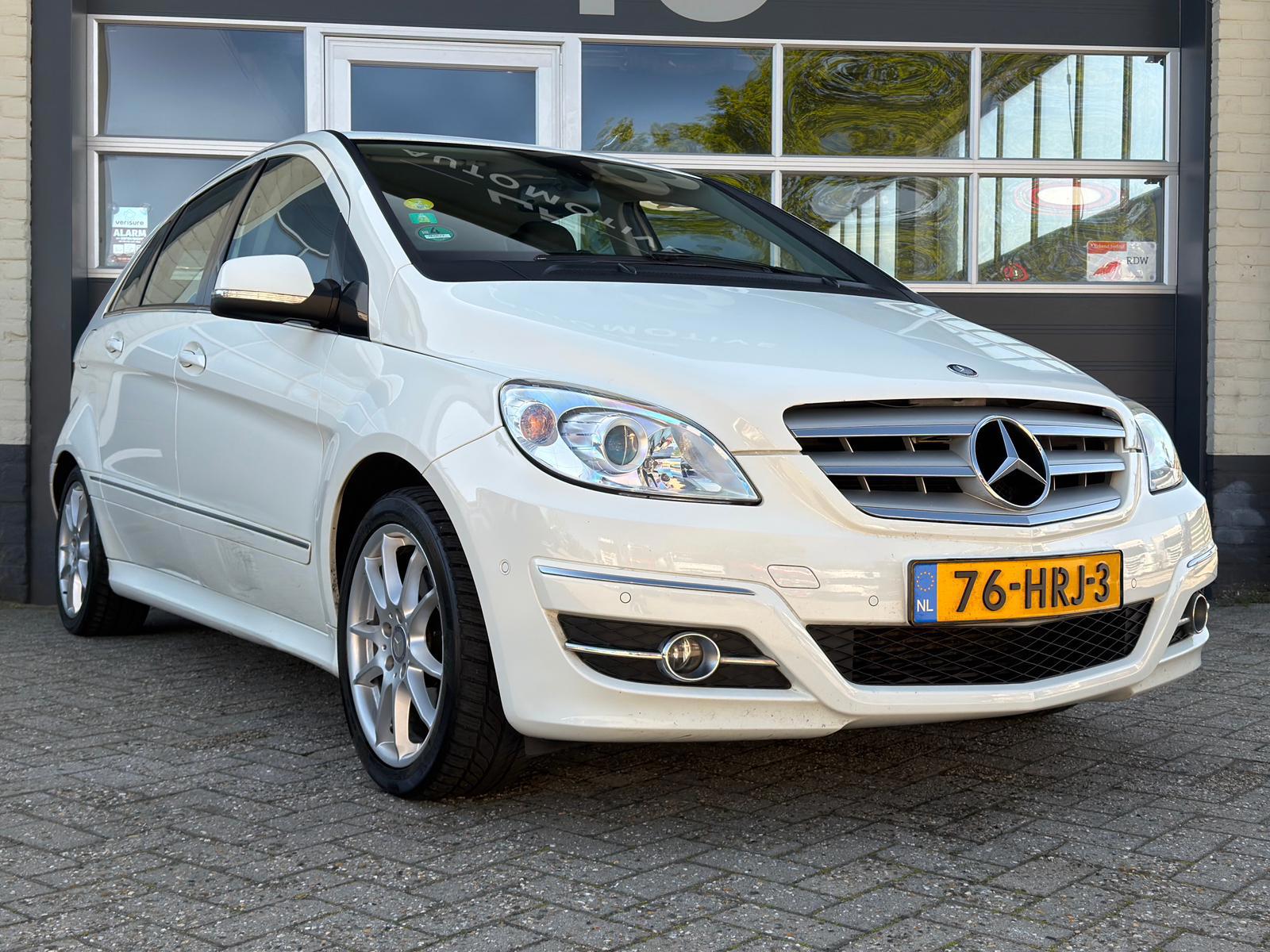 Foto van Mercedes-Benz B 200 Turbo