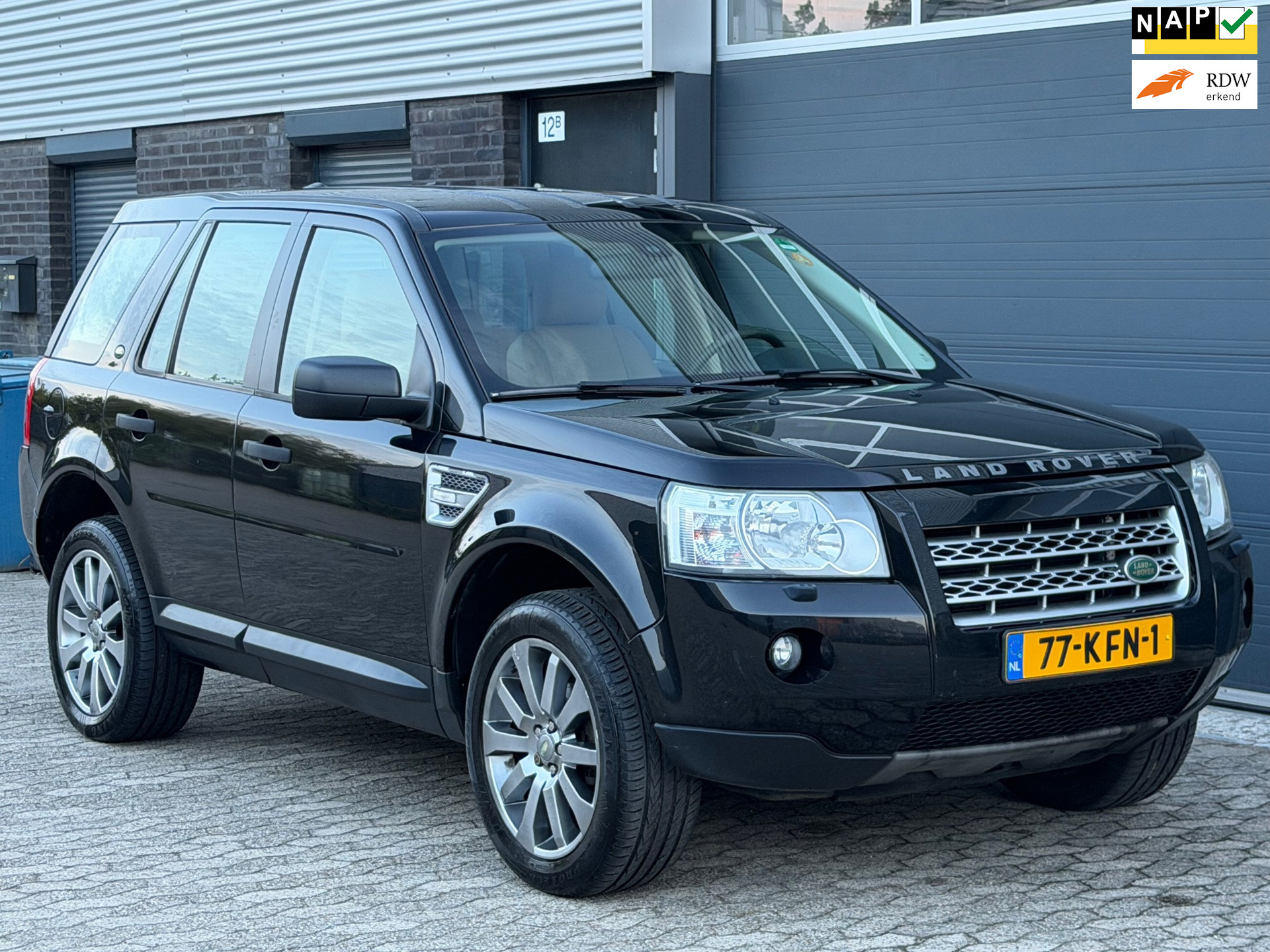 Land Rover Freelander 2 2.2 TD4 XS CLIMA CRUISE LEER APK TREKHAAK 2009 - voorkant