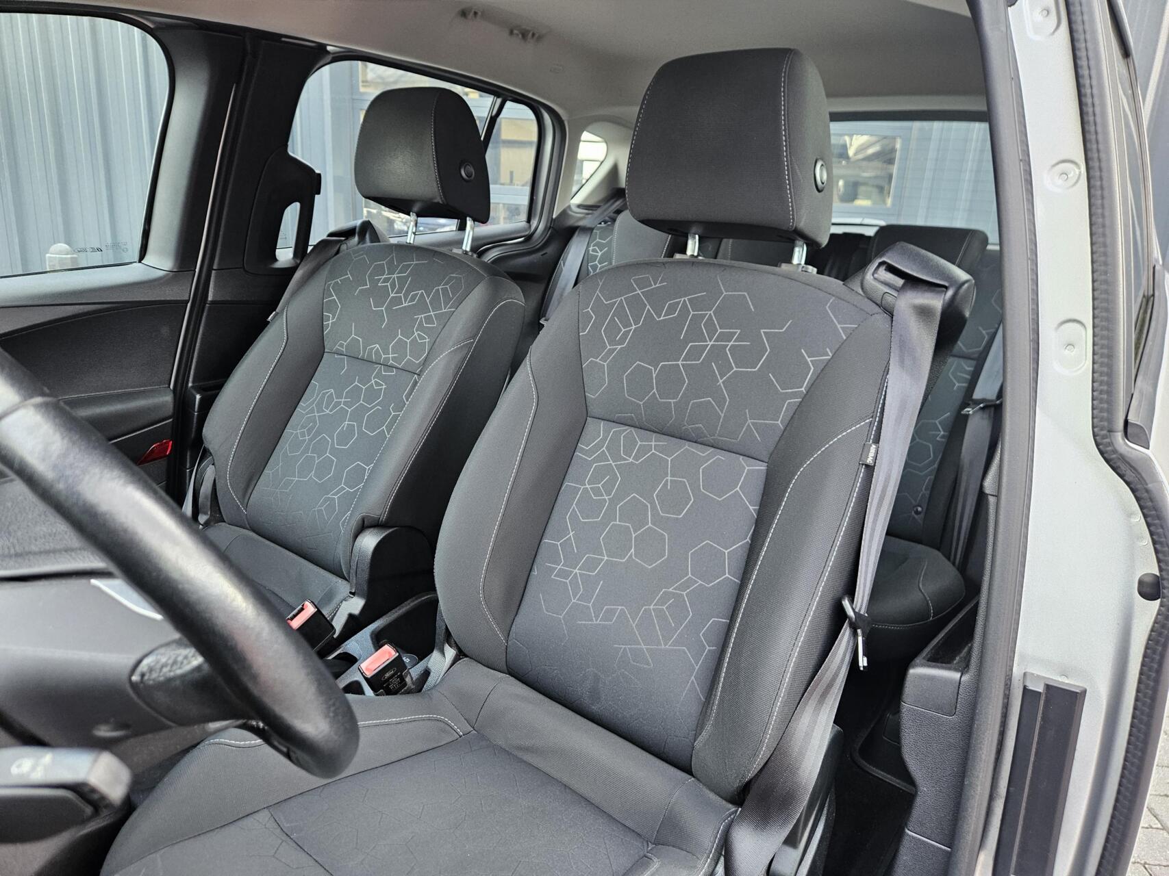 Foto van Ford B-max