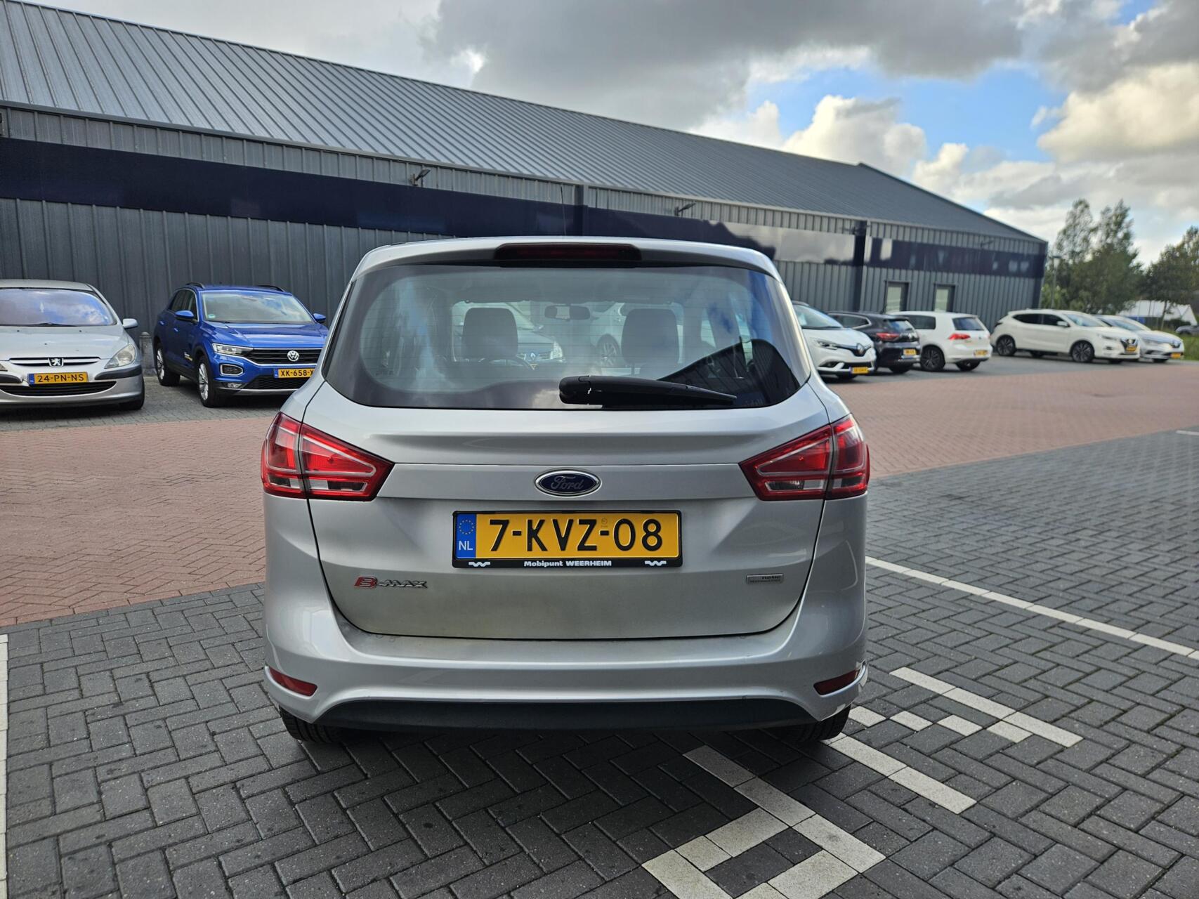 Foto van Ford B-max