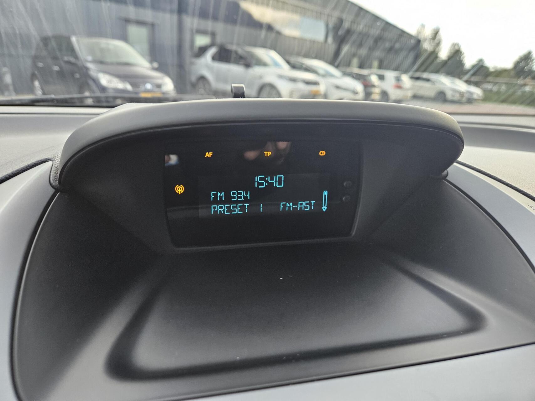 Foto van Ford B-max