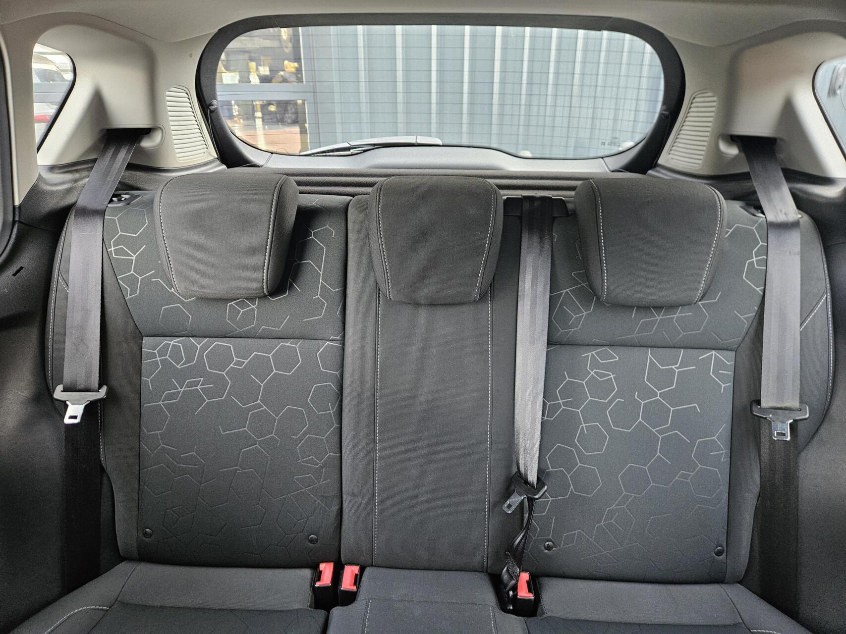 Foto van Ford B-max