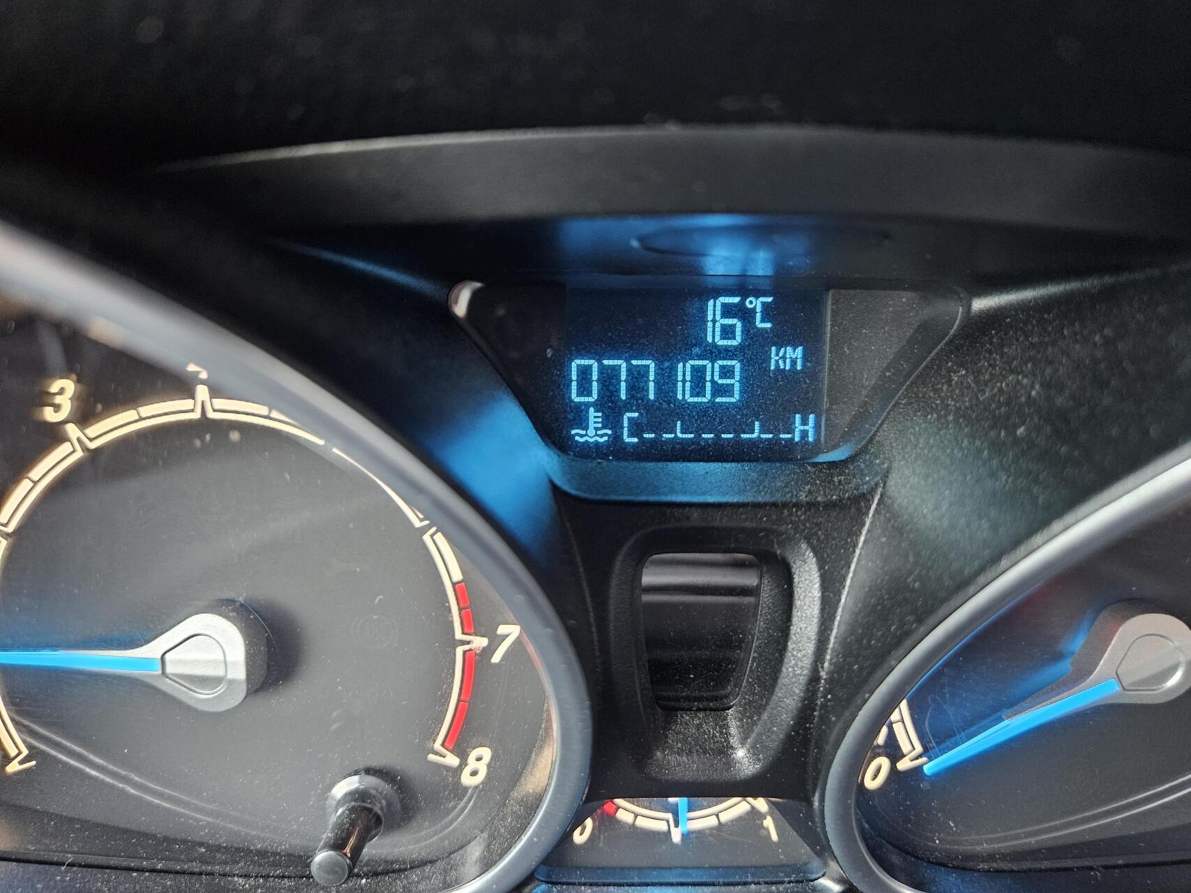 Foto van Ford B-max