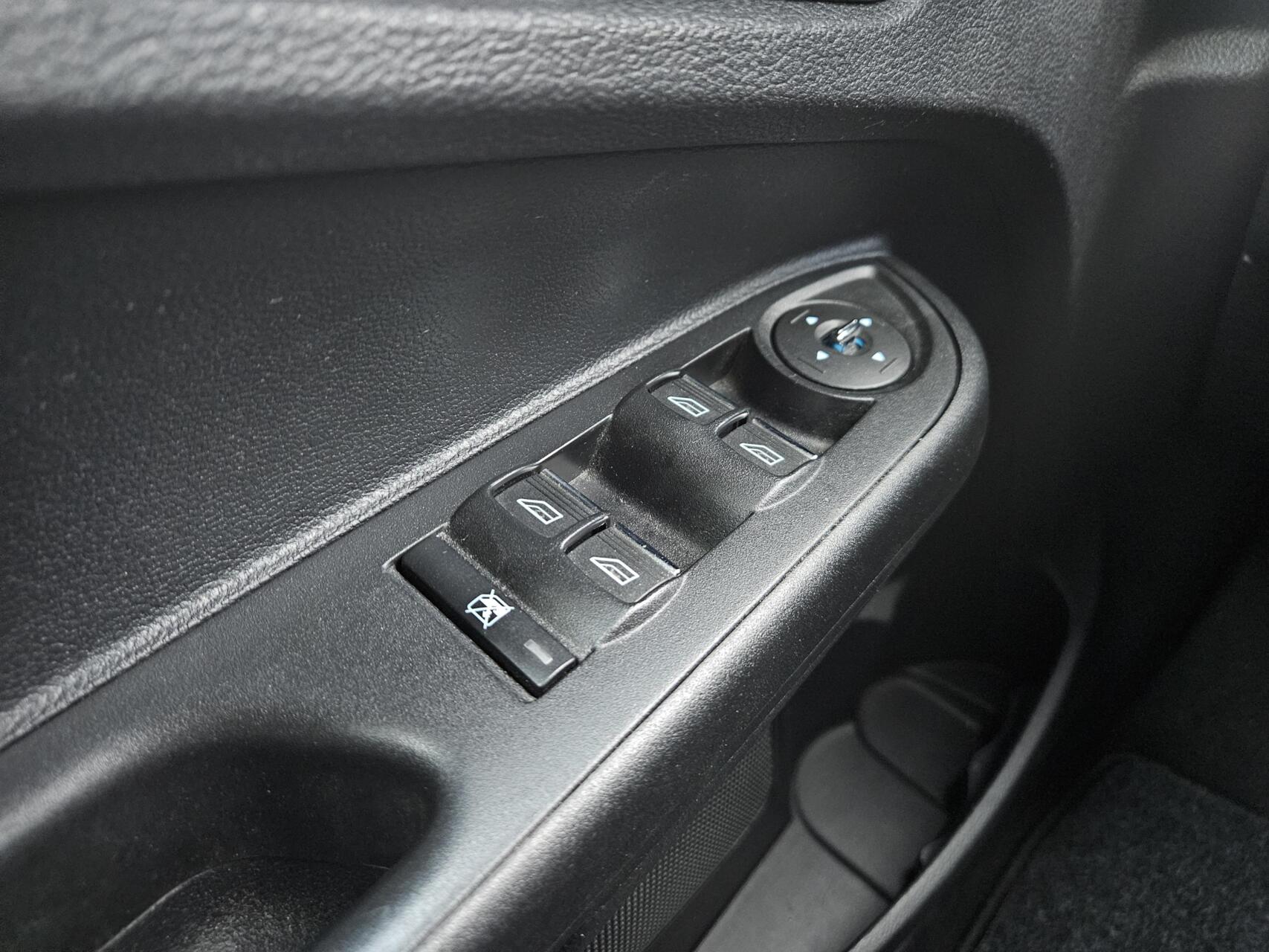 Foto van Ford B-max
