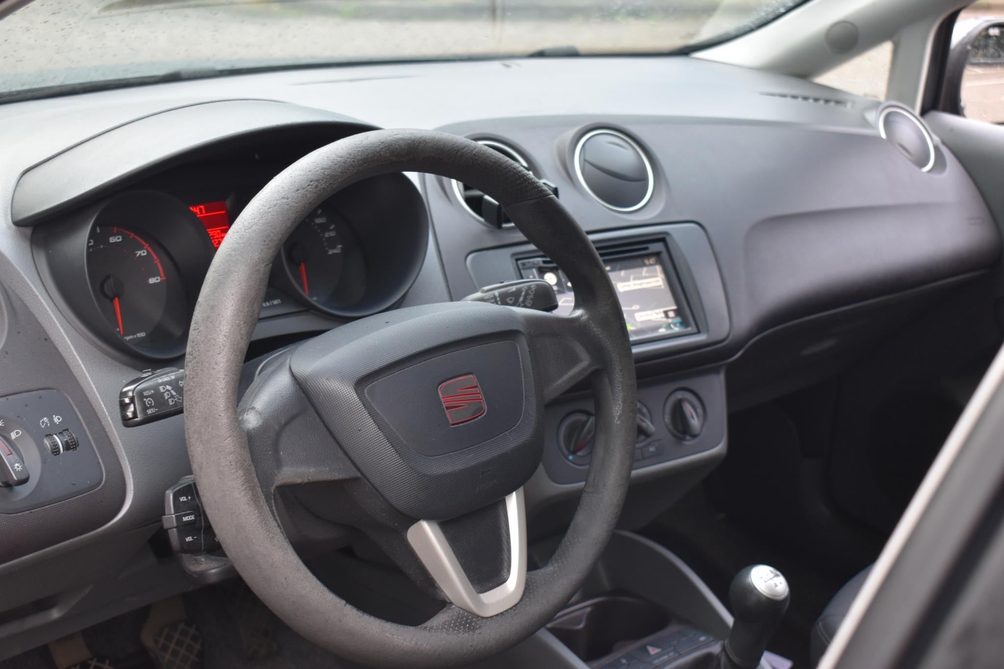 Foto van Seat Ibiza ST