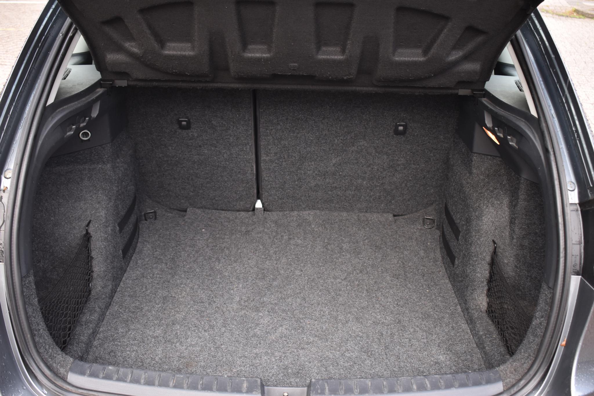 Foto van Seat Ibiza ST