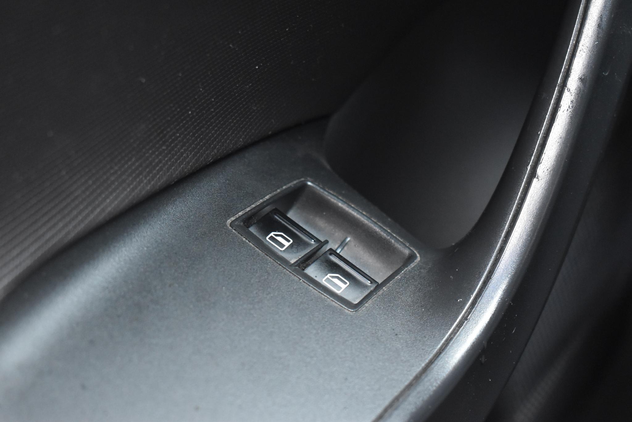 Foto van Seat Ibiza ST