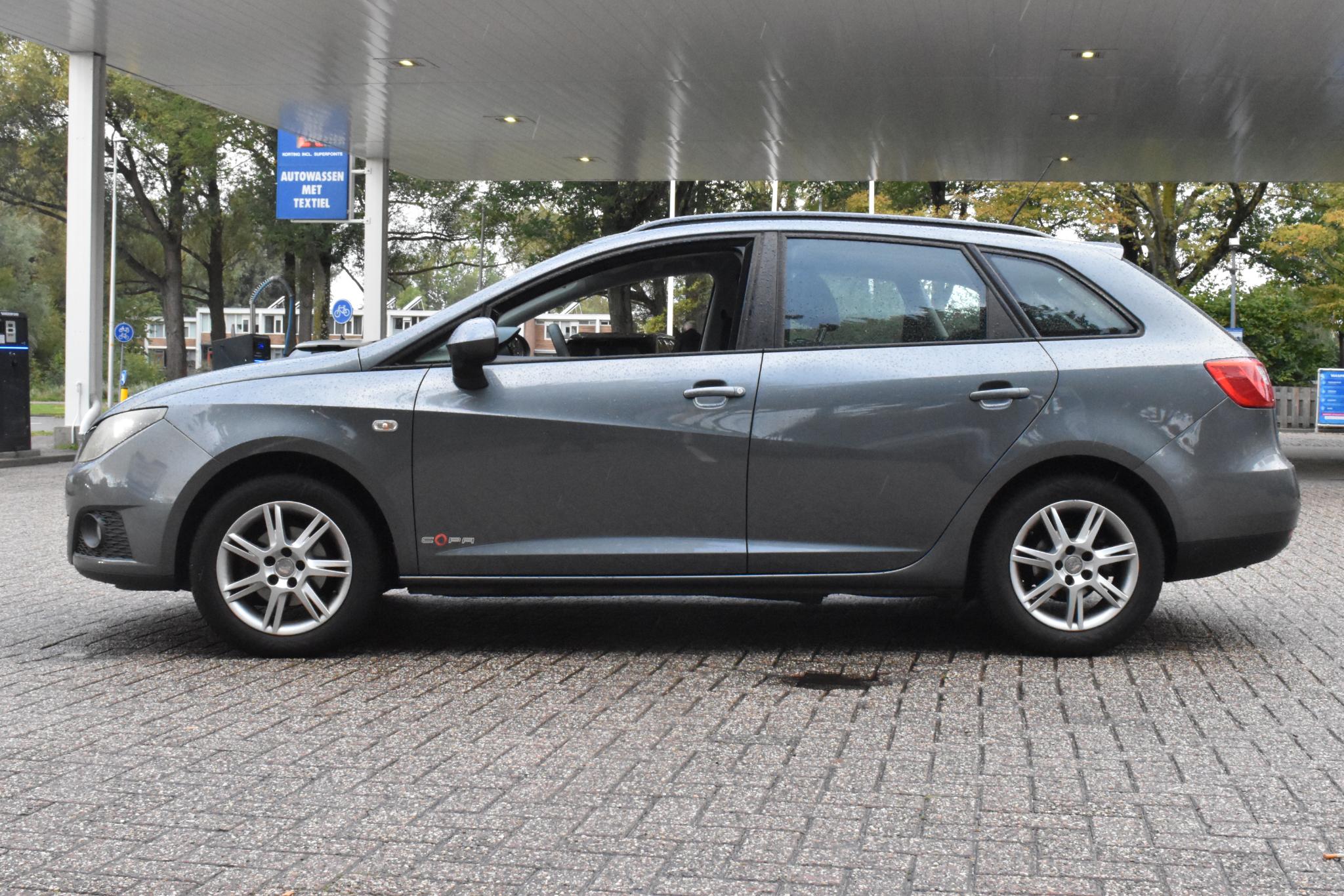 Foto van Seat Ibiza ST