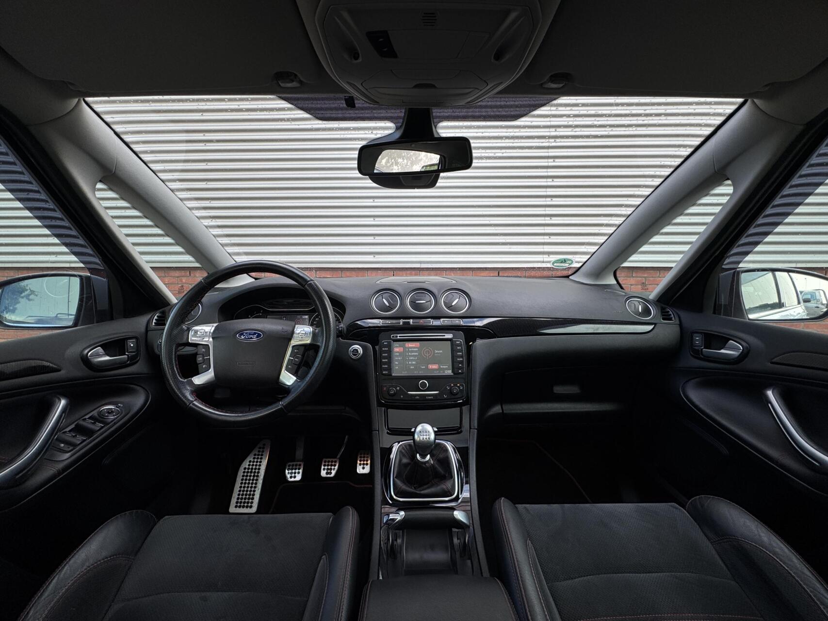 Foto van Ford S-max