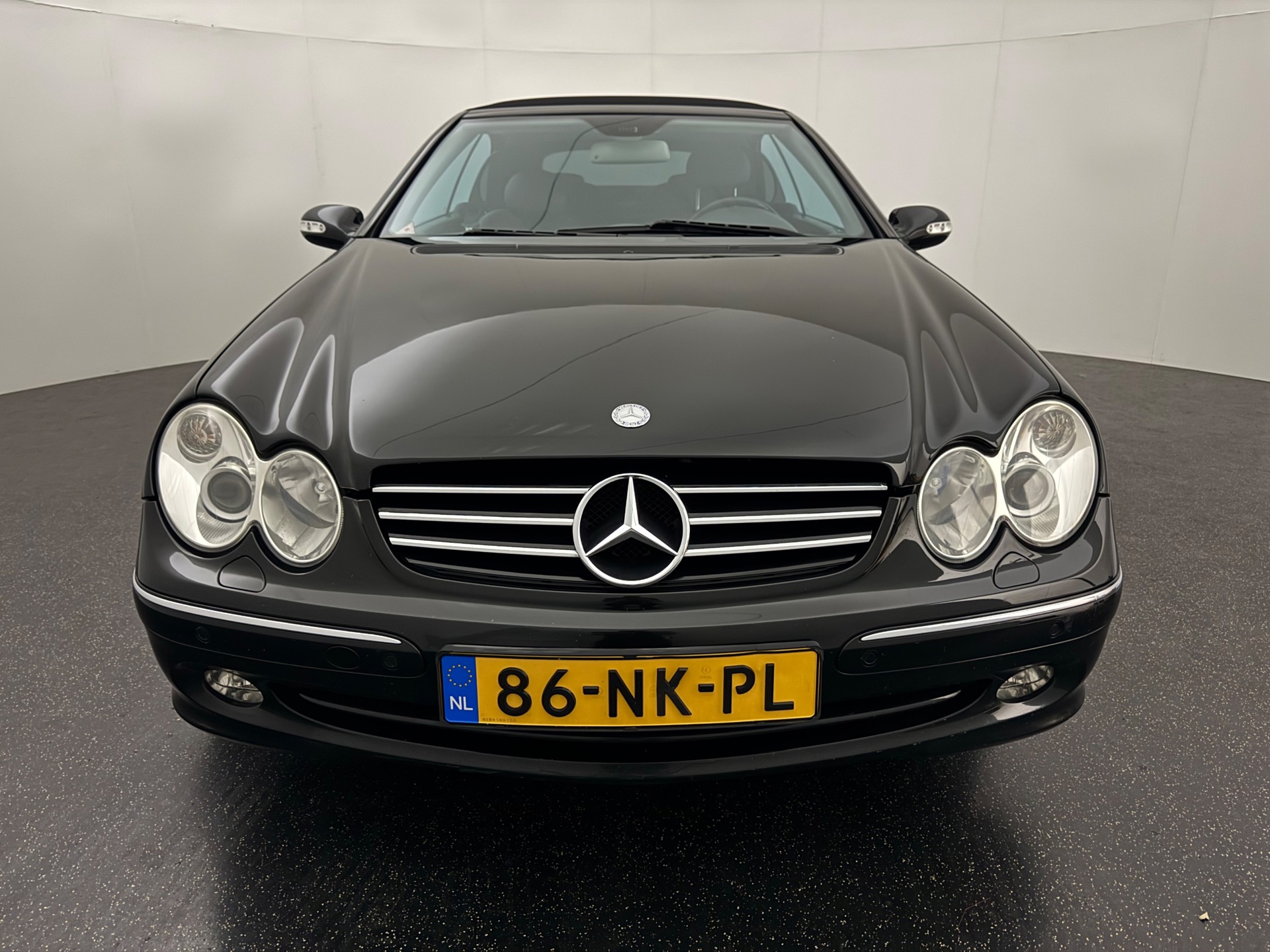 Foto van Mercedes-Benz CLK 320