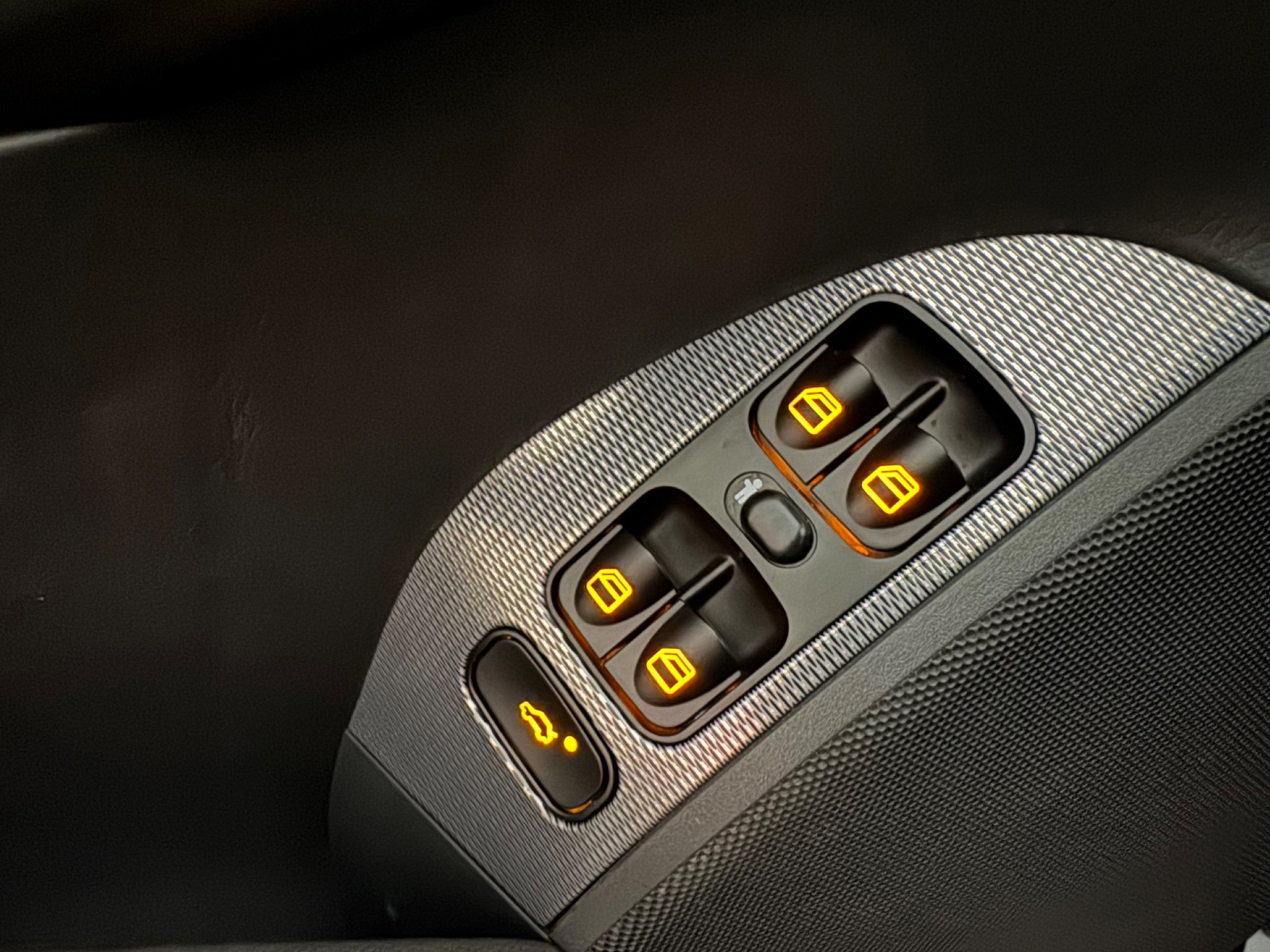 Foto van Mercedes-Benz CLK 320