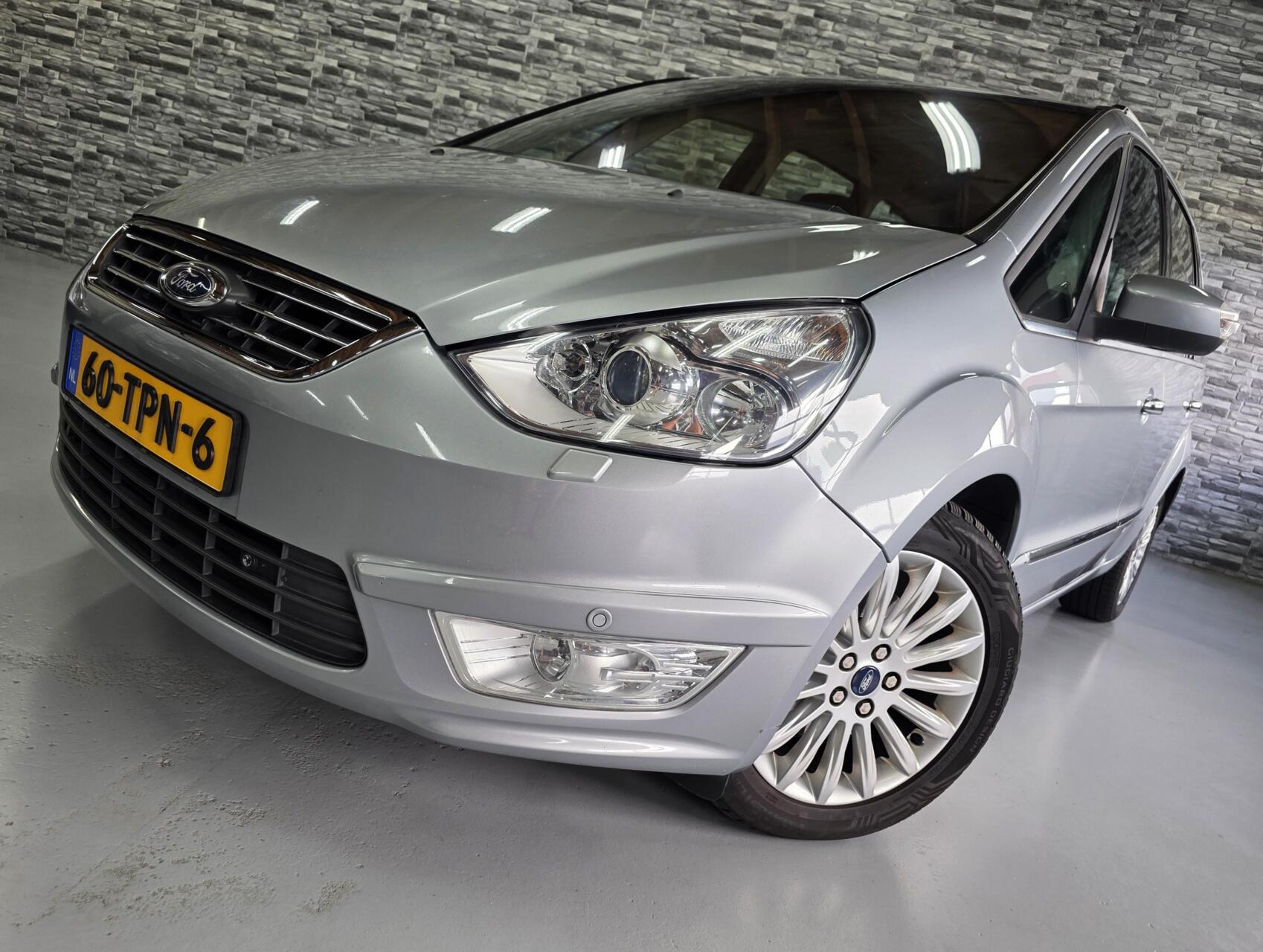 Ford Galaxy 1.6 SCTi Titanium *NL Auto*PDC*7-zits*NAP*! 2012 - voorkant
