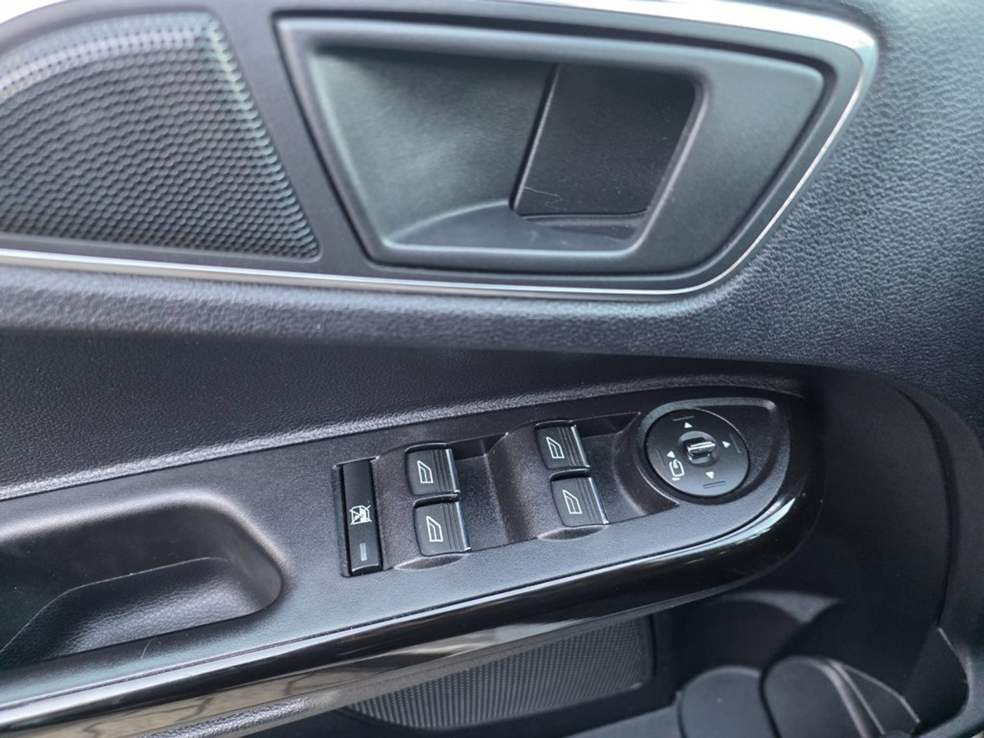 Foto van Ford B-max
