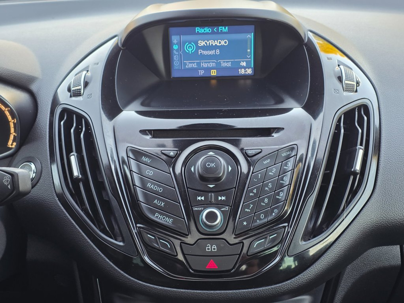 Foto van Ford B-max