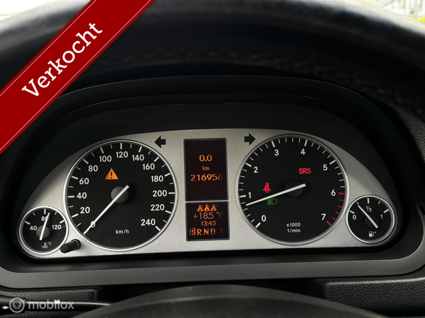 Foto van Mercedes-Benz B 200
