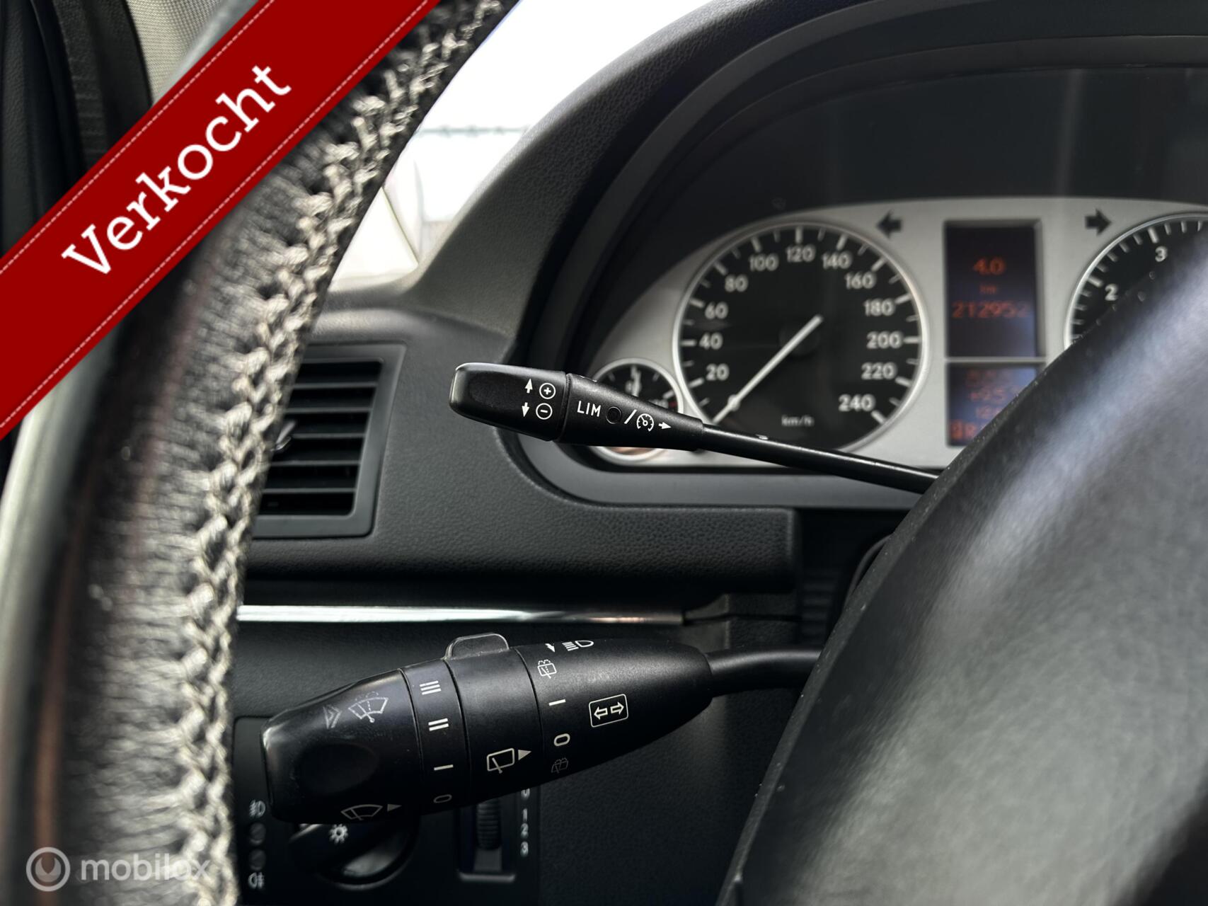 Foto van Mercedes-Benz B 200