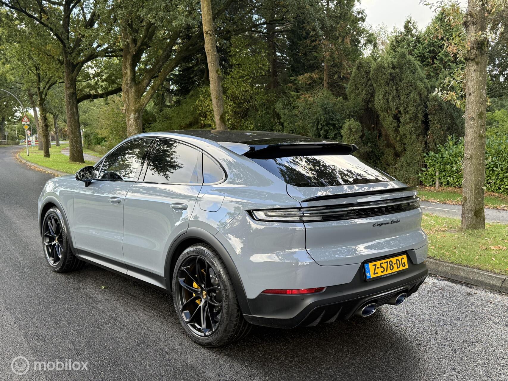 Foto van Porsche Cayenne Turbo E-hybrid