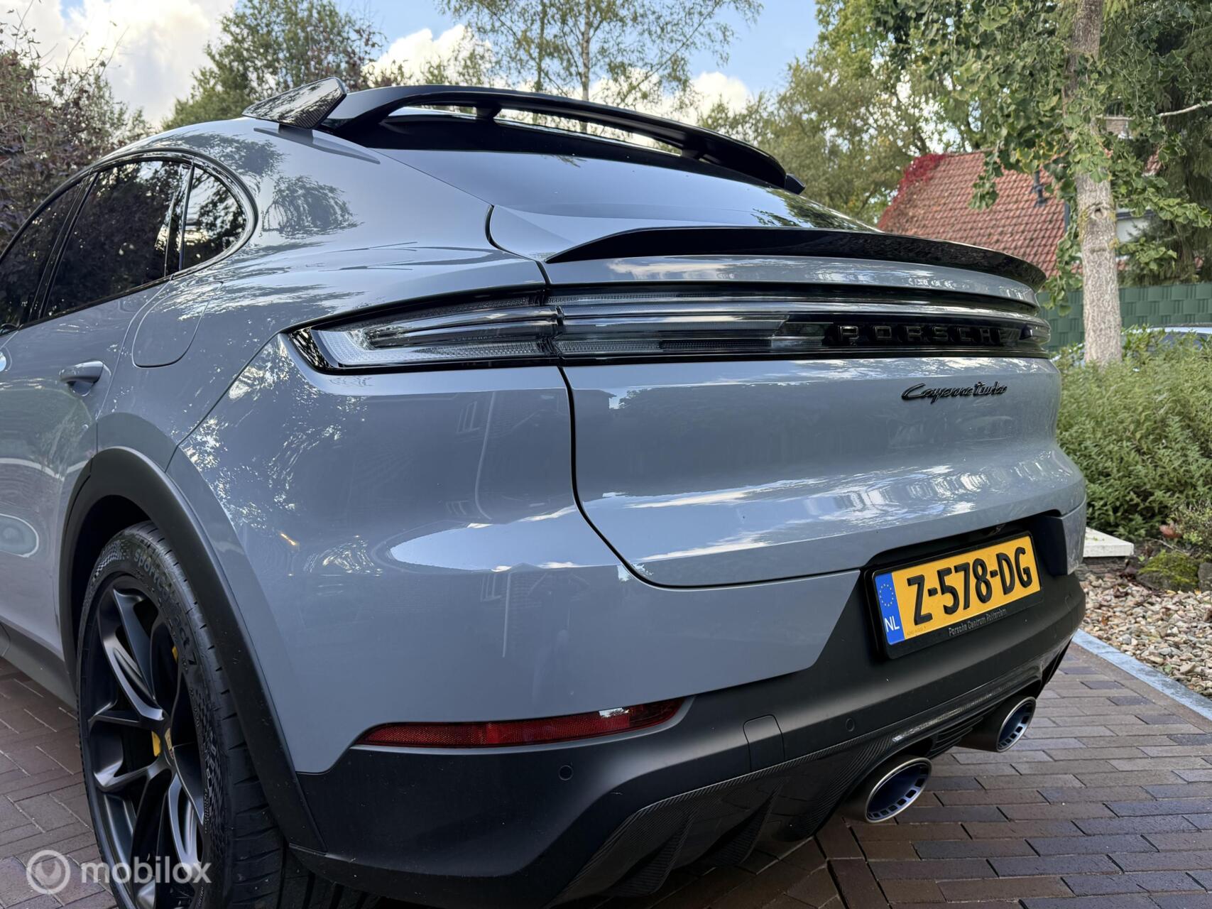 Foto van Porsche Cayenne Turbo E-hybrid