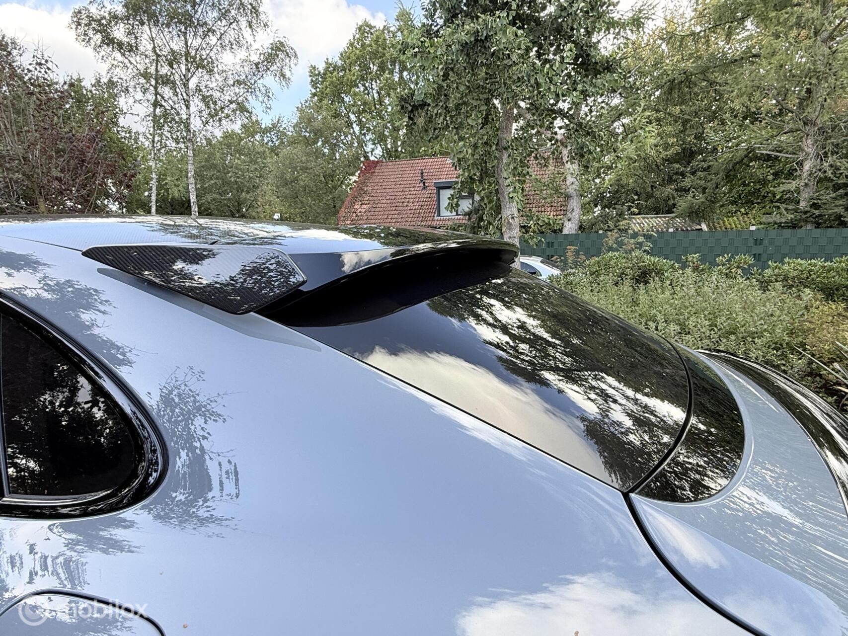 Foto van Porsche Cayenne Turbo E-hybrid