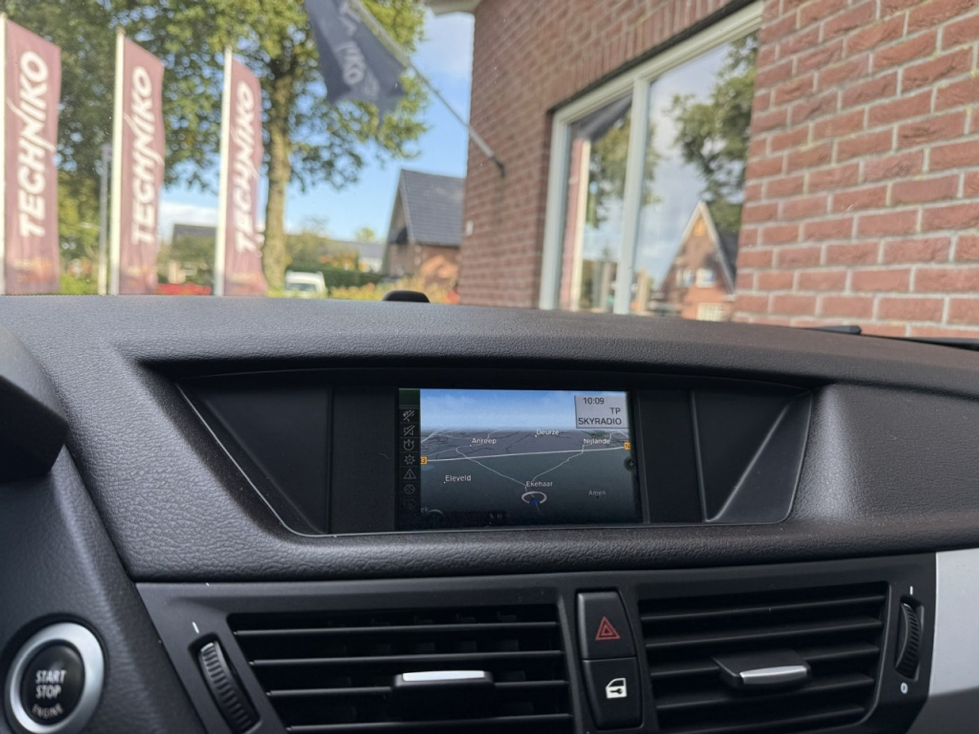 Foto van BMW X1 sDrive 18i