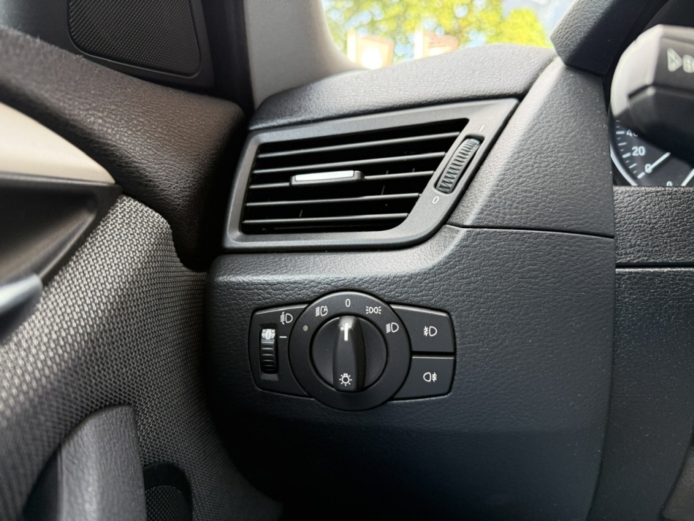 Foto van BMW X1 sDrive 18i